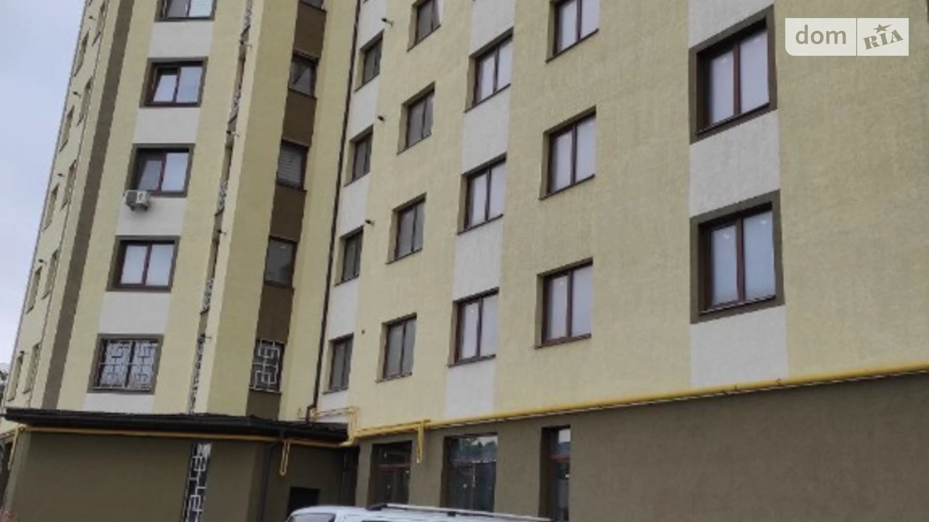 Продается 2-комнатная квартира 76 кв. м в Ивано-Франковске, ул. Независимости
