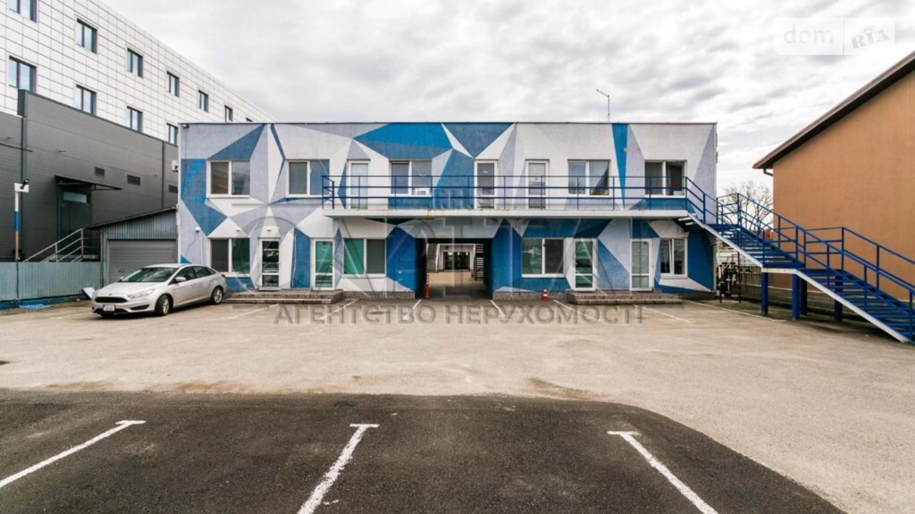 Продается объект сферы услуг 1000 кв. м в 2-этажном здании, цена: 590000 $ - фото 4