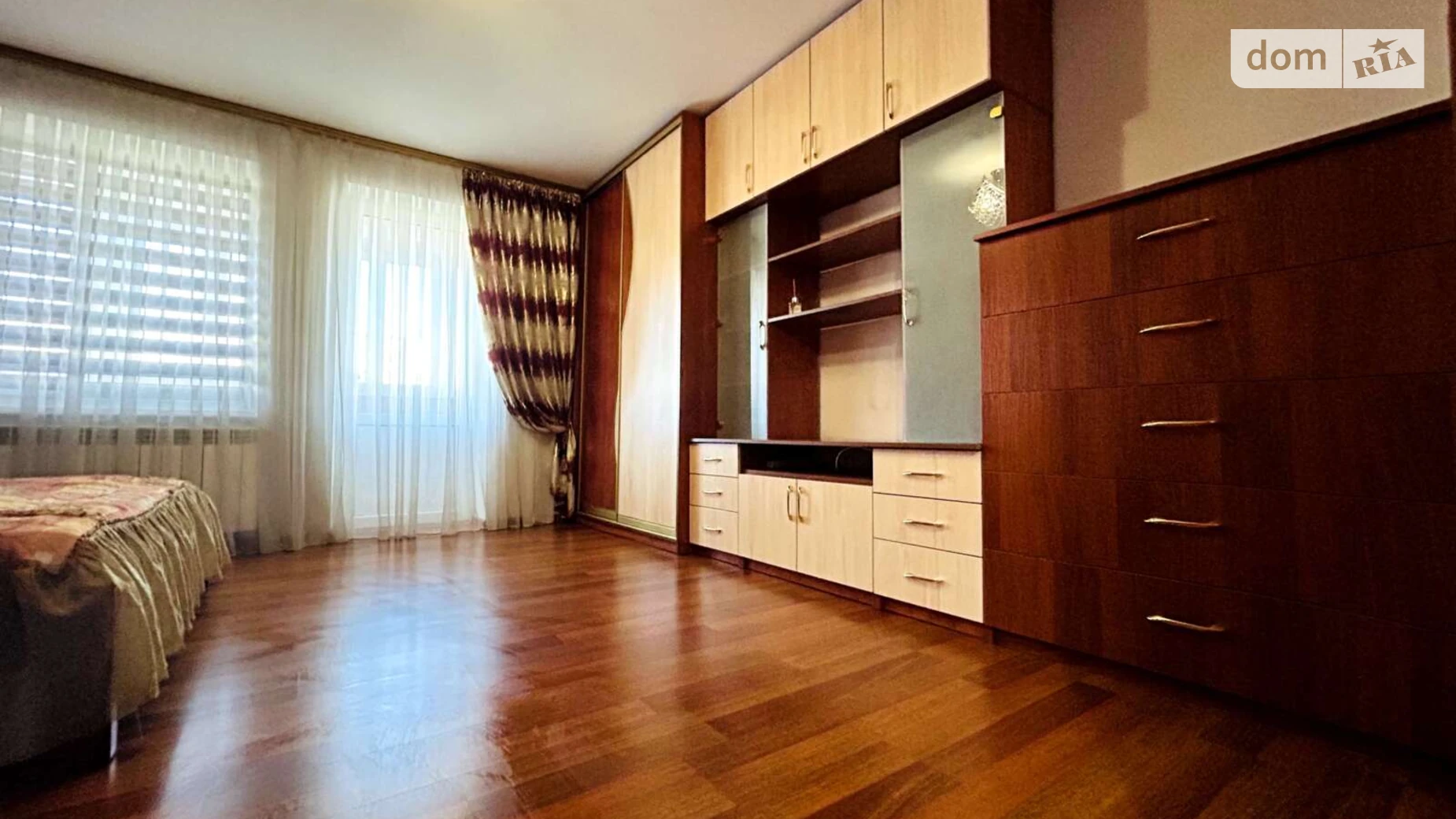 4-комнатная квартира 120.1 кв. м в Тернополе, ул. 15-го Апреля, 7А - фото 5