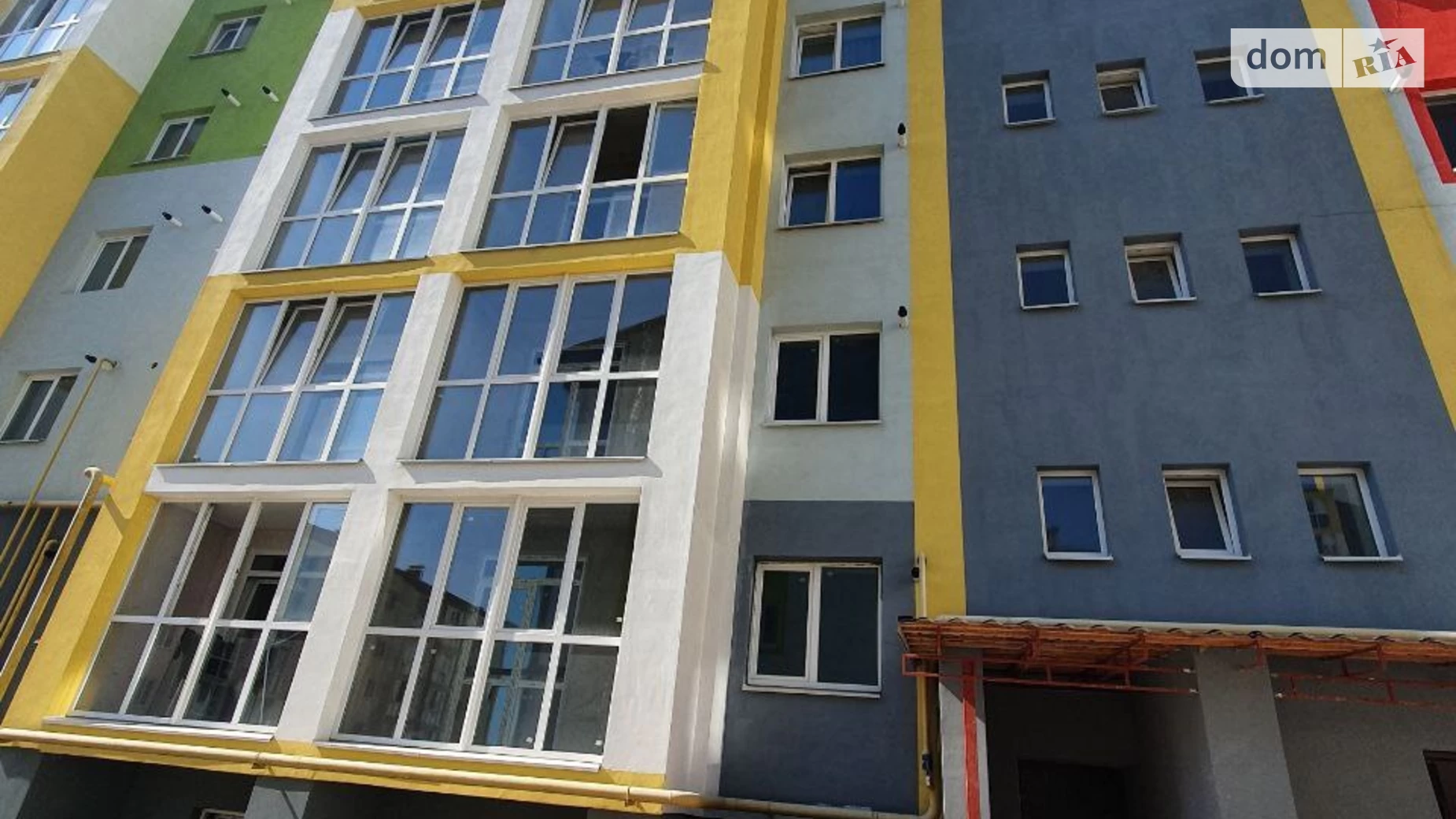 Продается 1-комнатная квартира 49 кв. м в Зарванцах, ул. Одесская, 3 - фото 2
