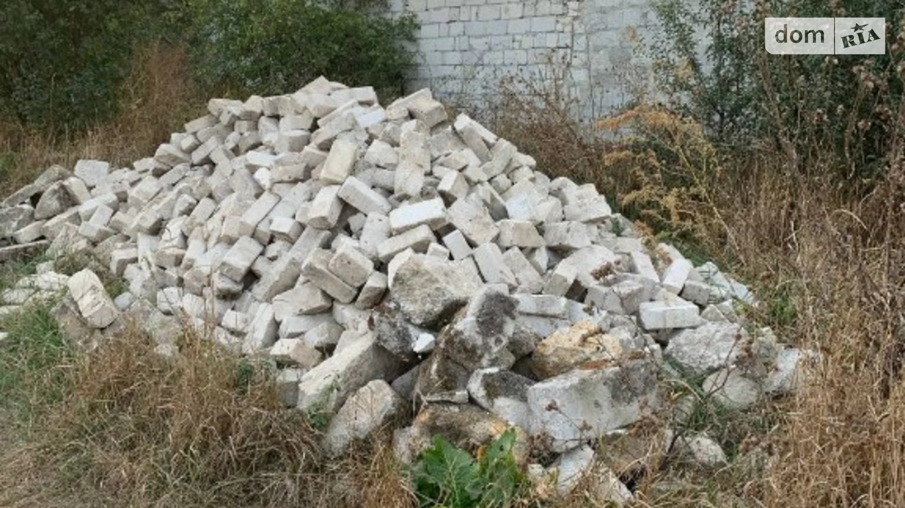 Продается отдельно стоящий гараж универсальный на 28 кв. м, цена: 2500 $ - фото 2