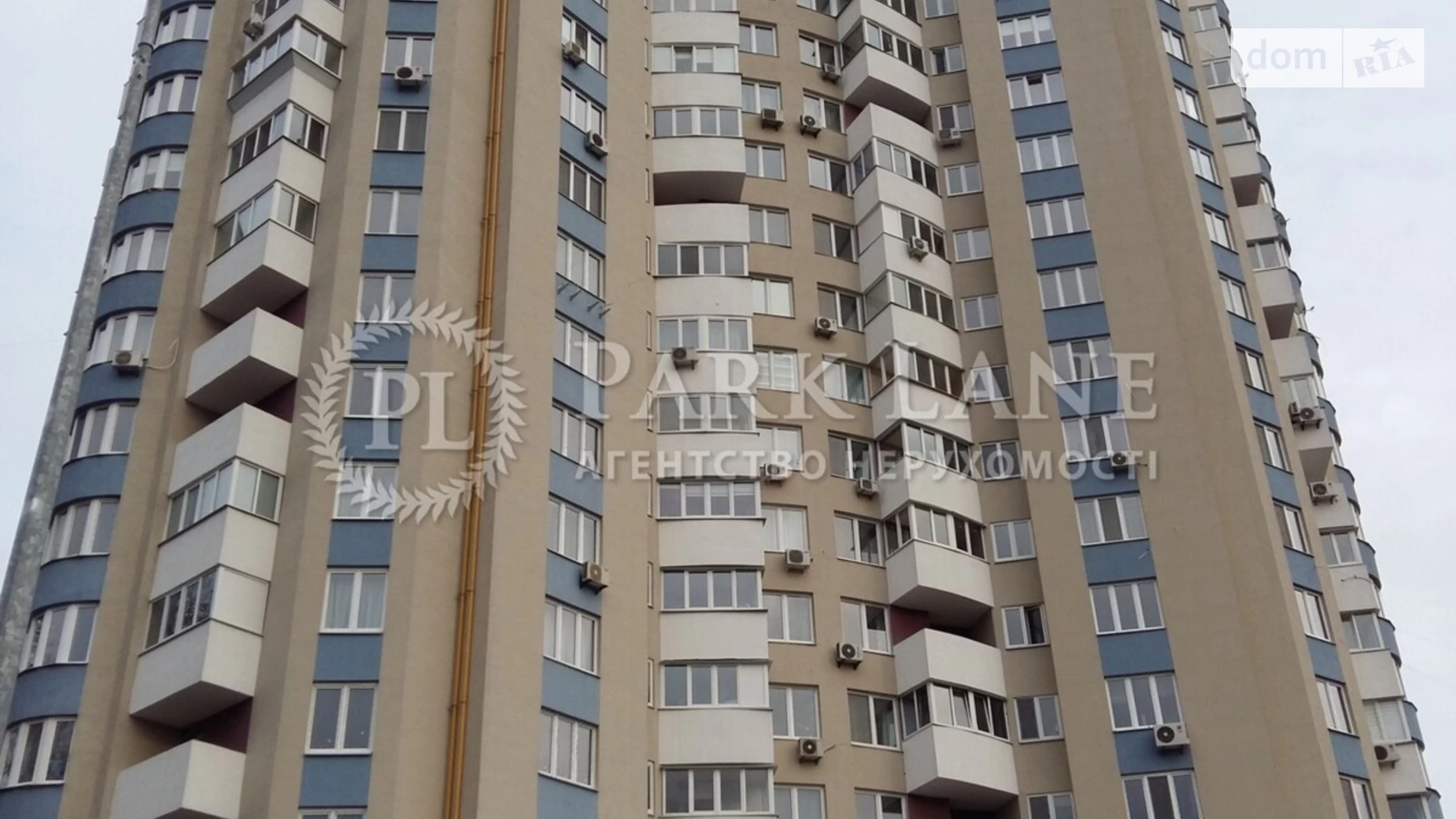 Продается 2-комнатная квартира 120 кв. м в Киеве, ул. Рижская, 73Г