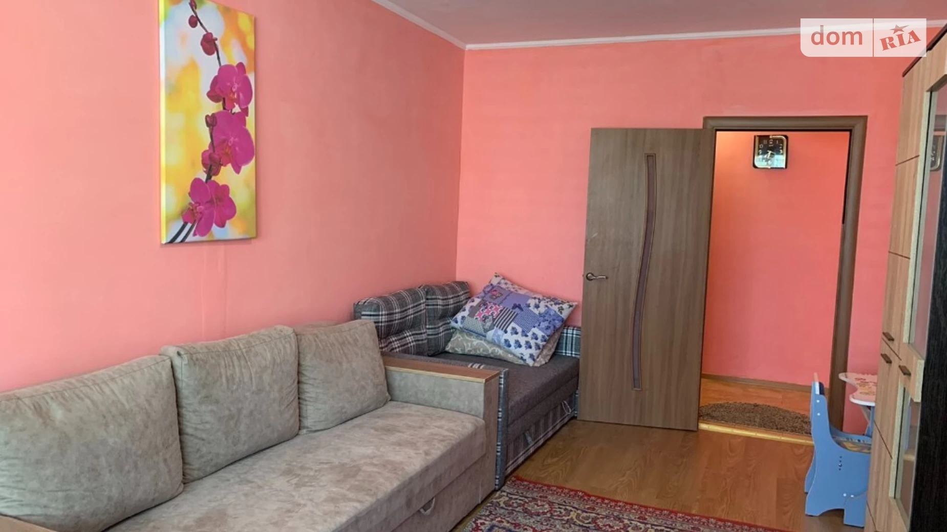 Продается 2-комнатная квартира 50 кв. м в Хмельницком, ул. Кармелюка, 8