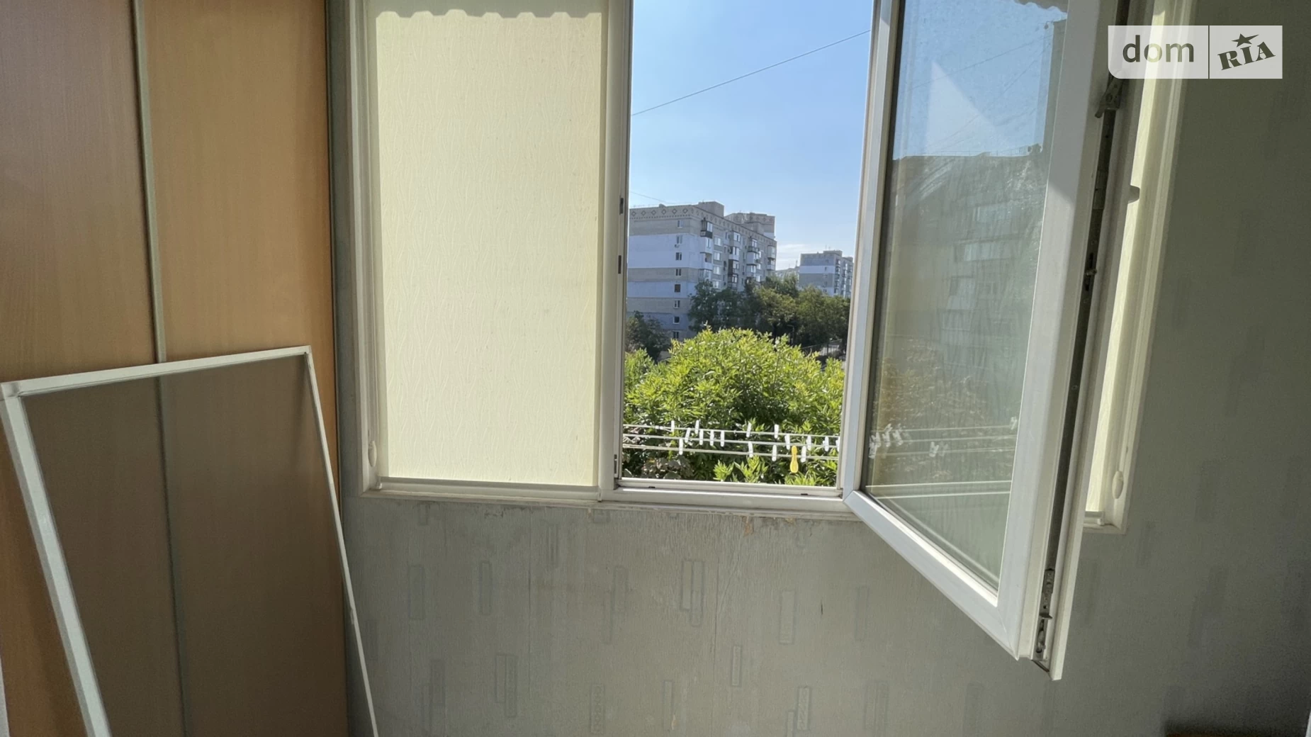 Продается 1-комнатная квартира 31 кв. м в Черноморске, ул. Спортивная(Гайдара)