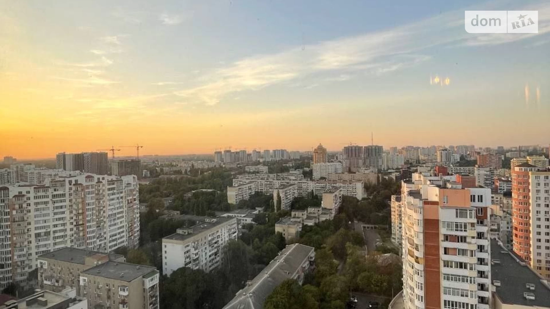 Продается 1-комнатная квартира 55 кв. м в Одессе, ул. Педагогическая, 23 - фото 2