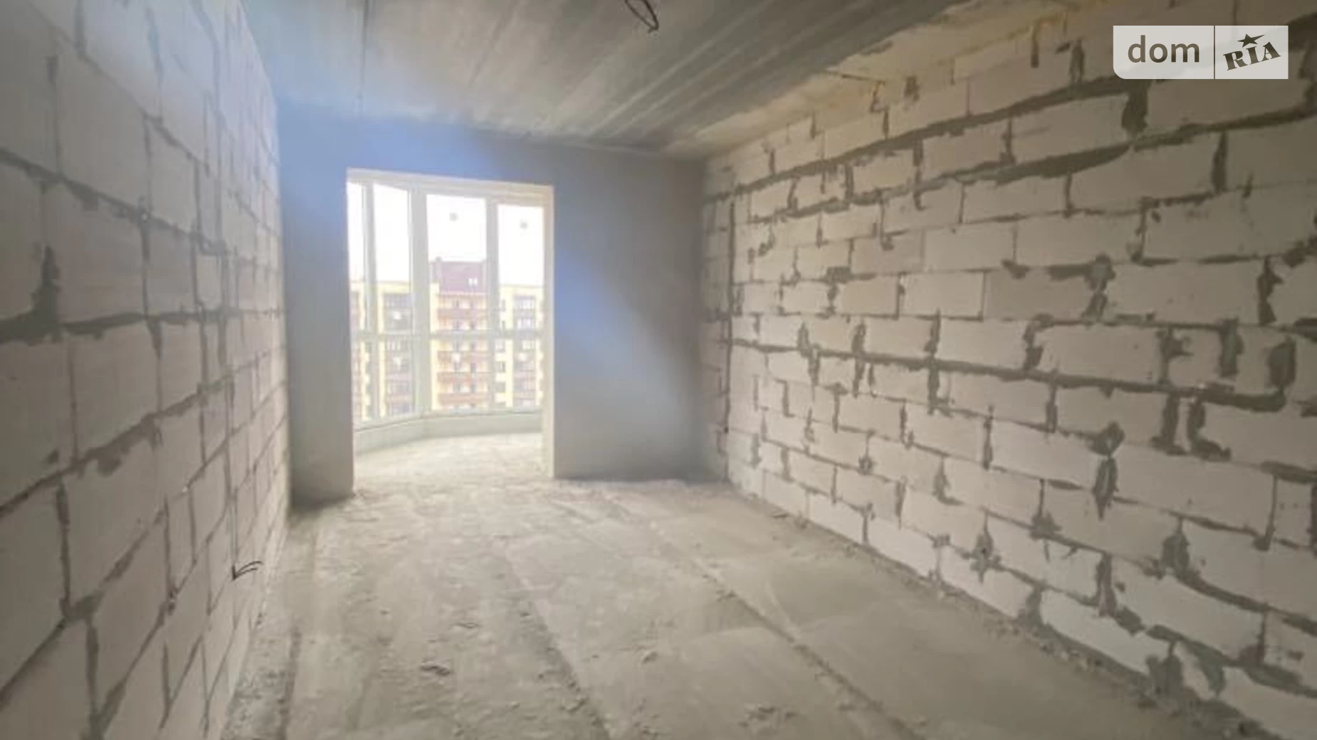 2-комнатная квартира 75 кв. м в Луцке, ул. Ровенская, 25А - фото 3