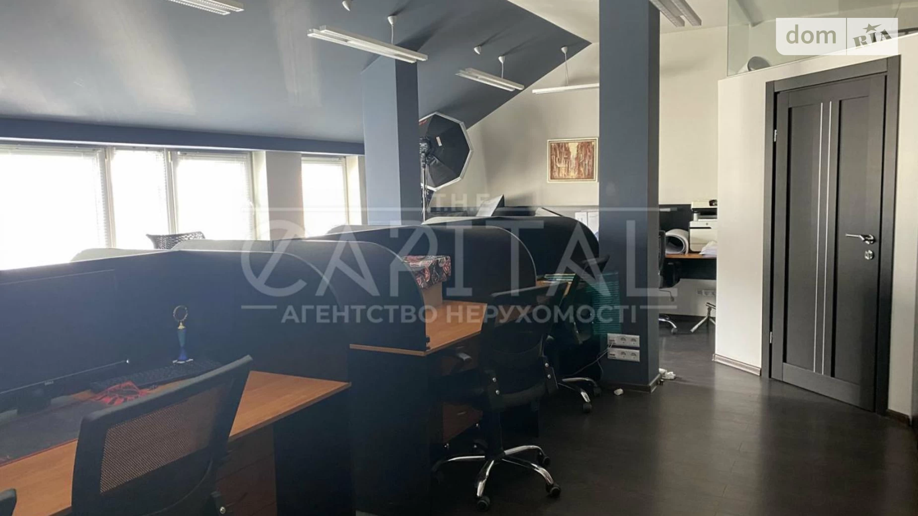 Сдается в аренду офис 200 кв. м в бизнес-центре, цена: 3100 $ - фото 3