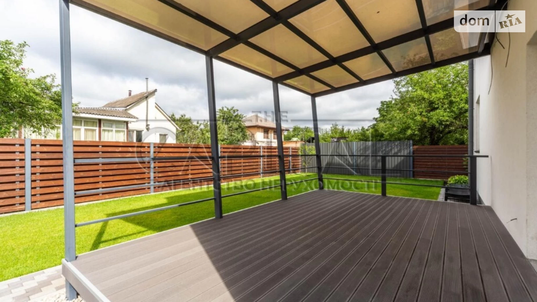 Продается дом на 2 этажа 165 кв. м с бассейном, цена: 245000 $ - фото 4