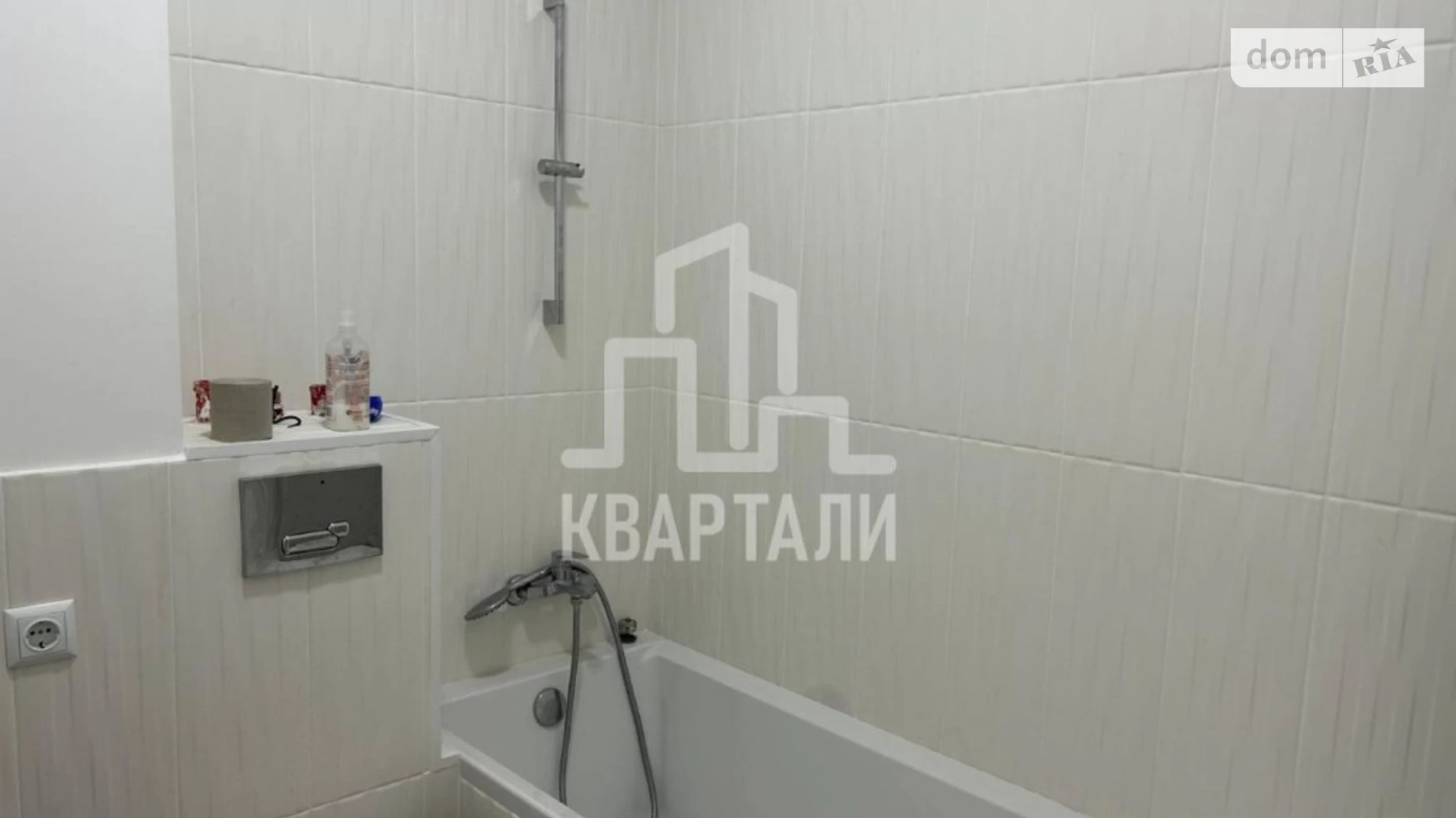 Продается 1-комнатная квартира 48 кв. м в Киеве, ул. Каховская, 62А - фото 3