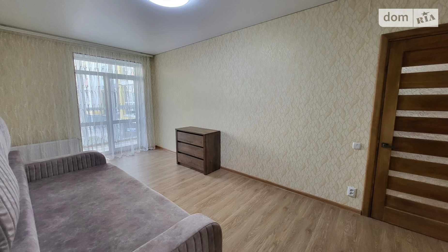 Продается 1-комнатная квартира 47 кв. м в Зарванцах, ул. Одесская - фото 5