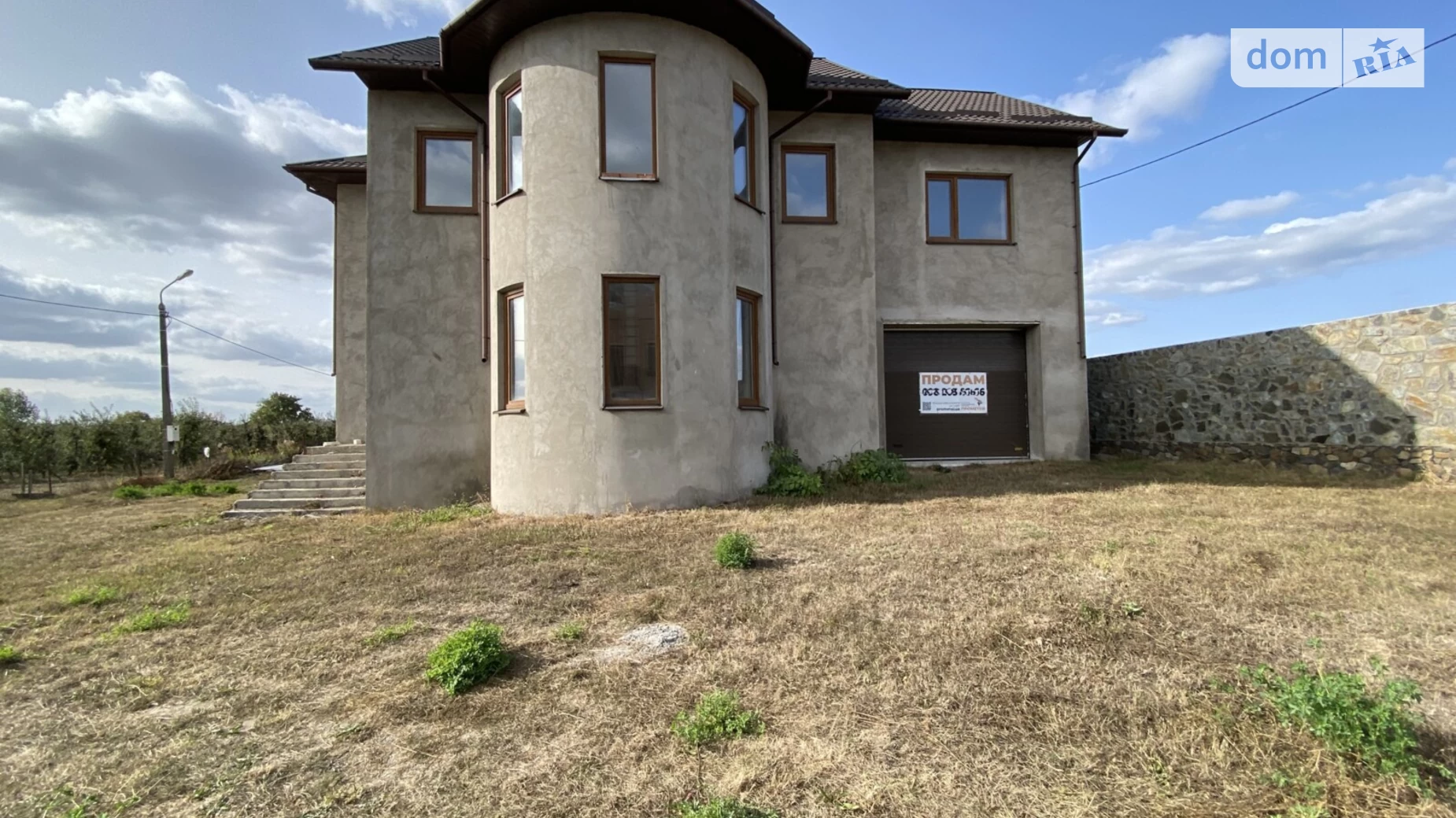 Продается дом на 2 этажа 180 кв. м с беседкой, цена: 75000 $ - фото 2