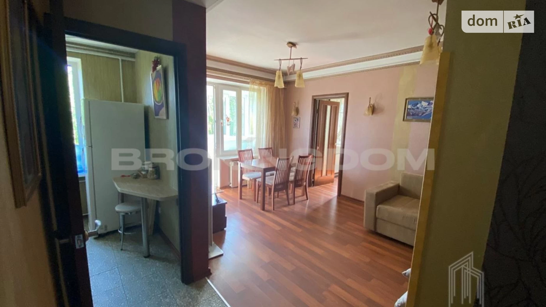 Продается 2-комнатная квартира 43 кв. м в Киеве, ул. Михаила Бойчука, 6А - фото 2
