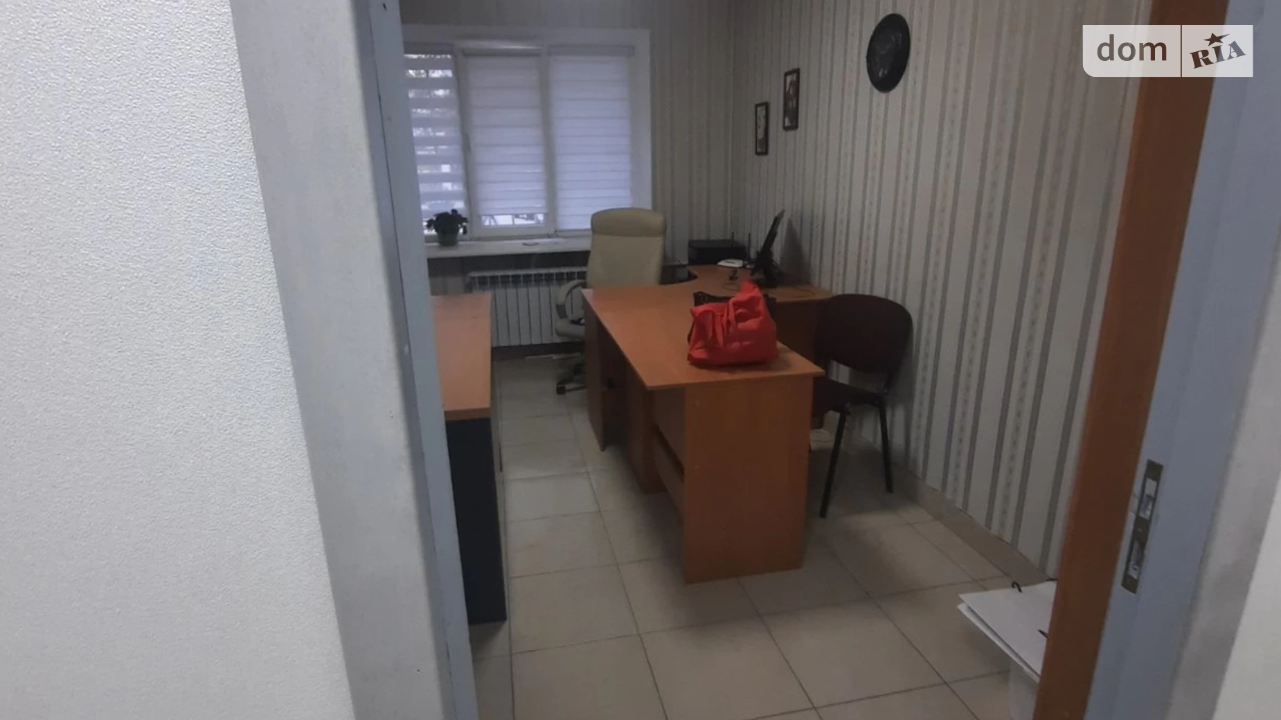 Здається в оренду офіс 14 кв. м в бізнес-центрі, цена: 3000 грн - фото 4