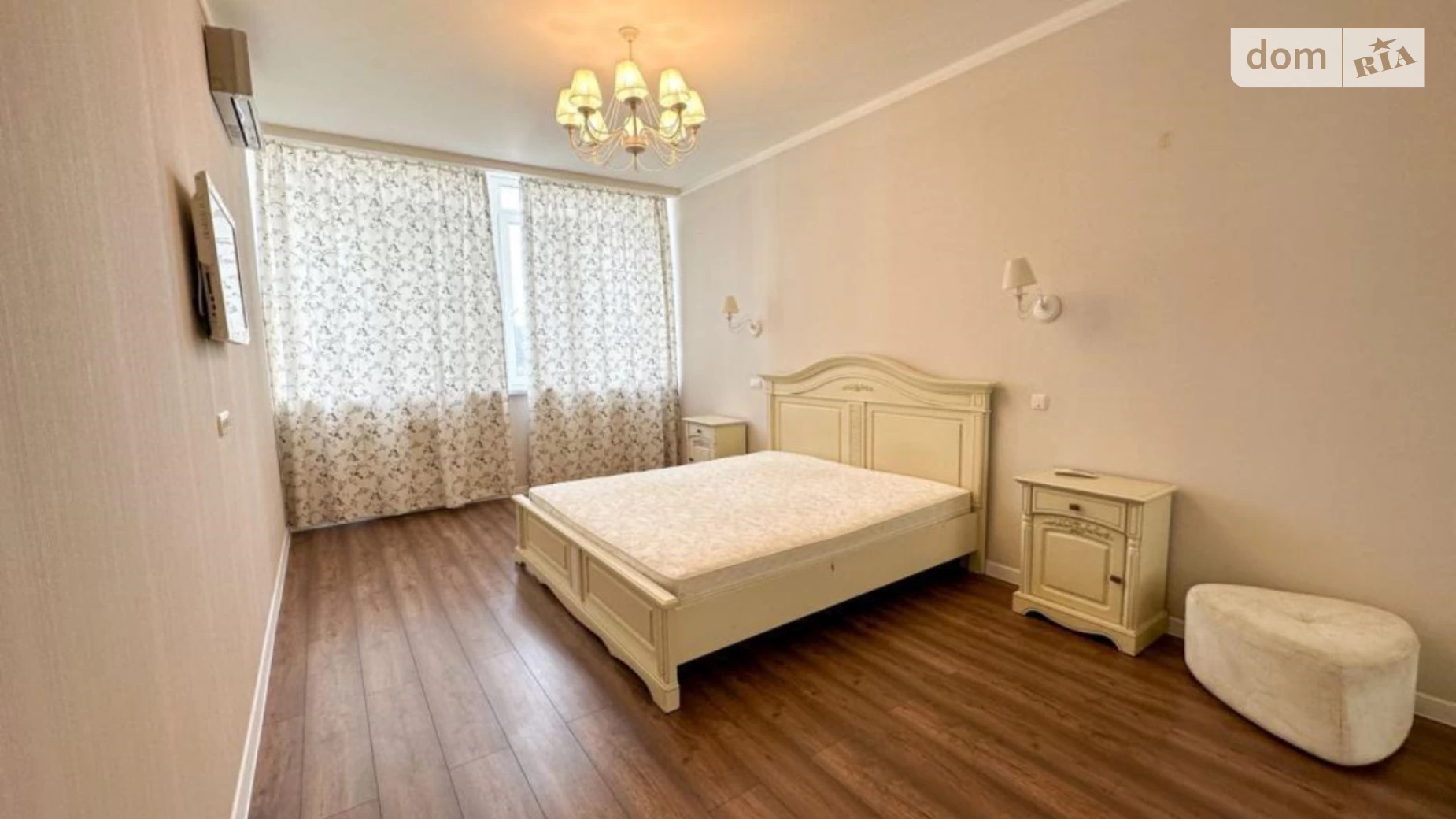 Продается 1-комнатная квартира 63 кв. м в Киеве, ул. Генерала Шаповала(Механизаторов), 2 - фото 3