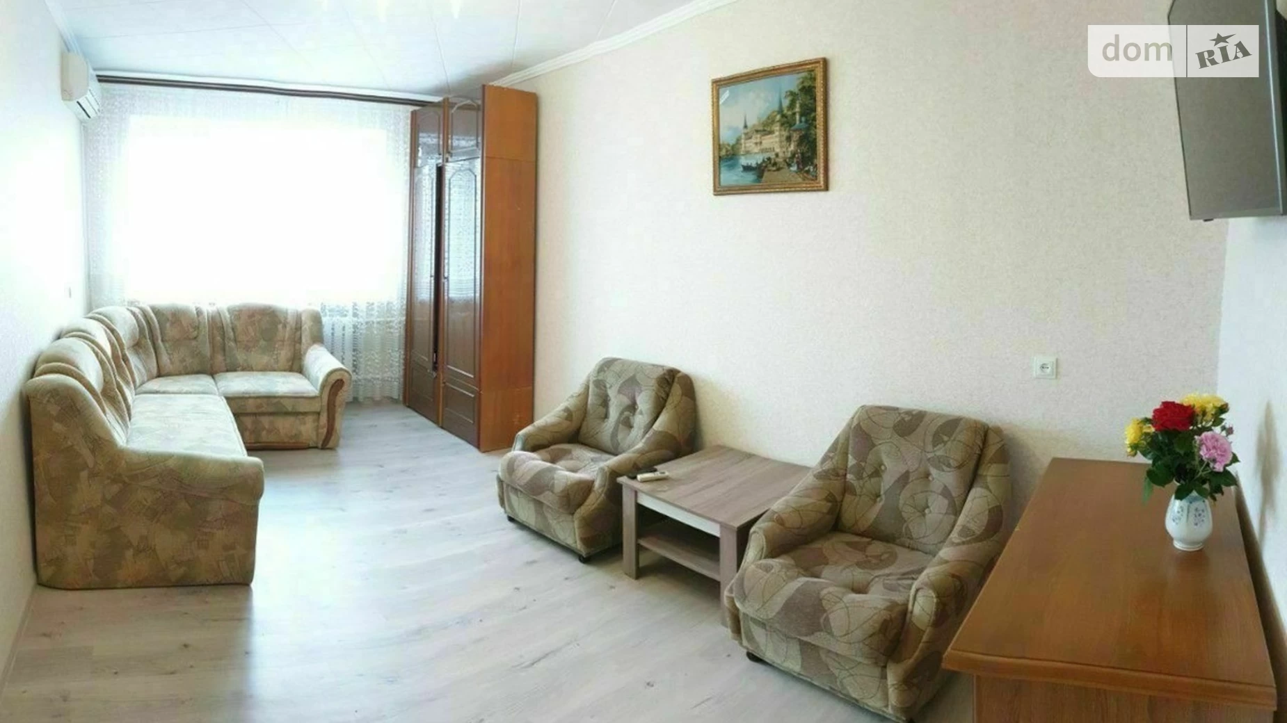 Продається 2-кімнатна квартира 45 кв. м у Чорноморську, вул. Паркова
