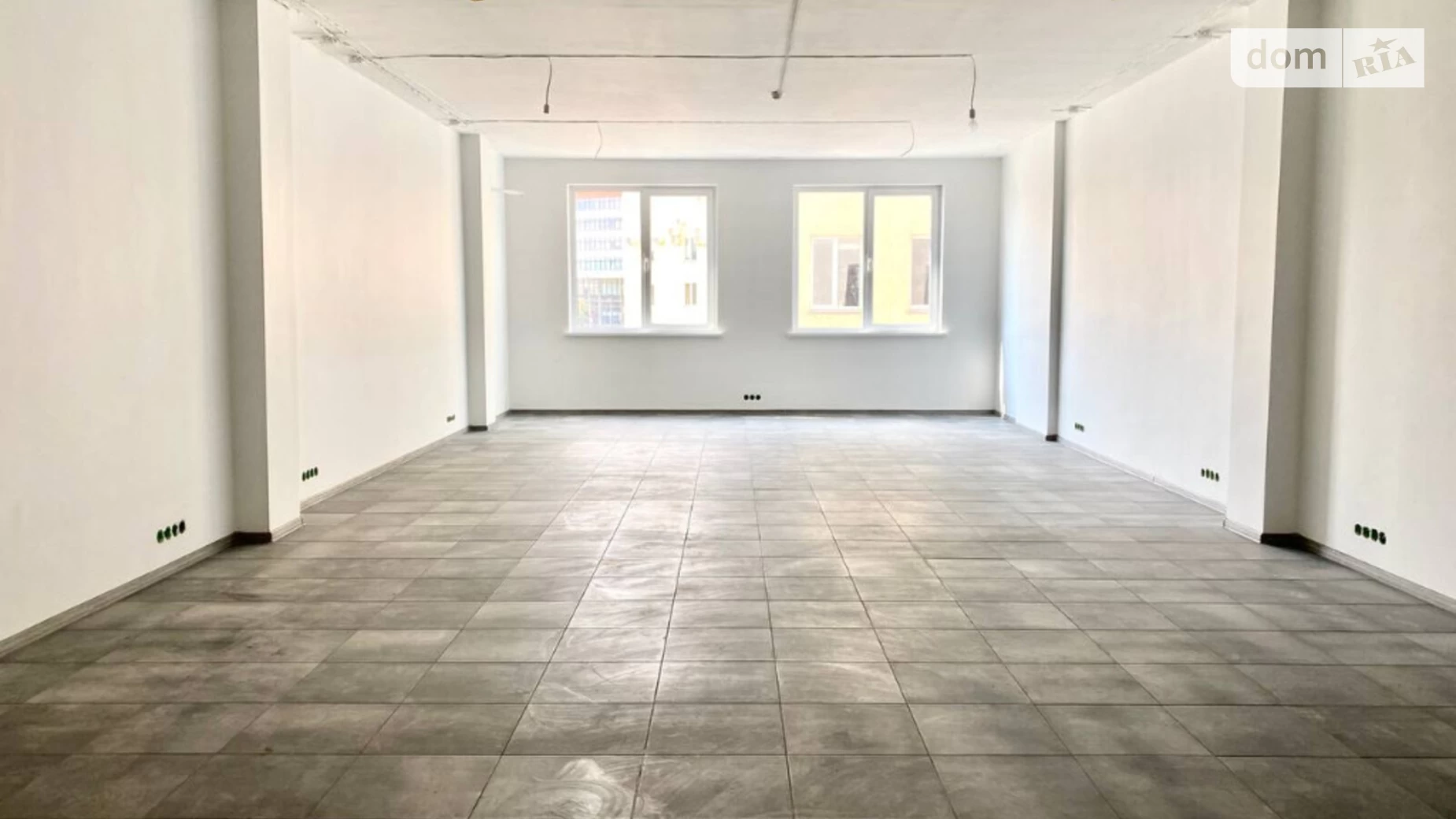 Сдается в аренду офис 80 кв. м в бизнес-центре, цена: 15000 грн - фото 2