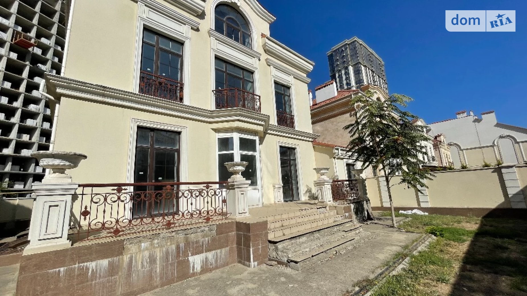 Продается дом на 3 этажа 500.6 кв. м с беседкой, цена: 600000 $ - фото 2