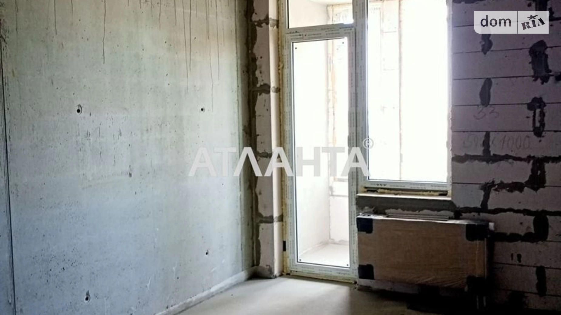 Продається 1-кімнатна квартира 51.2 кв. м у Одесі, вул. Прохоровська
