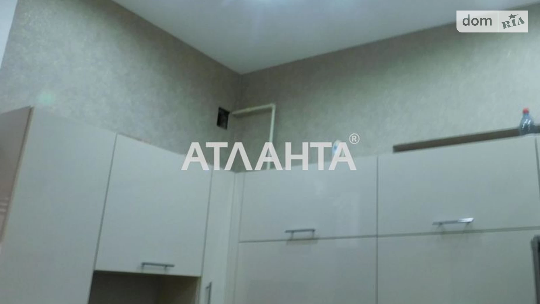 Продается 3-комнатная квартира 57 кв. м в Одессе, ул. Черноморского казачества
