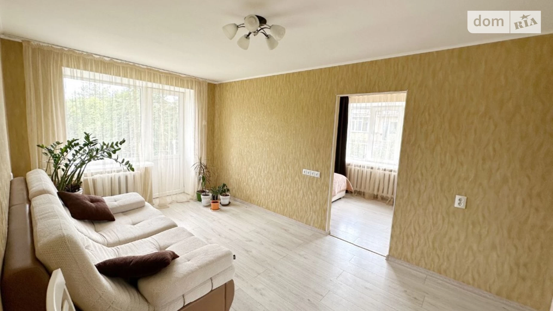 Продается 2-комнатная квартира 44 кв. м в Хмельницком, ул. Каменецкая