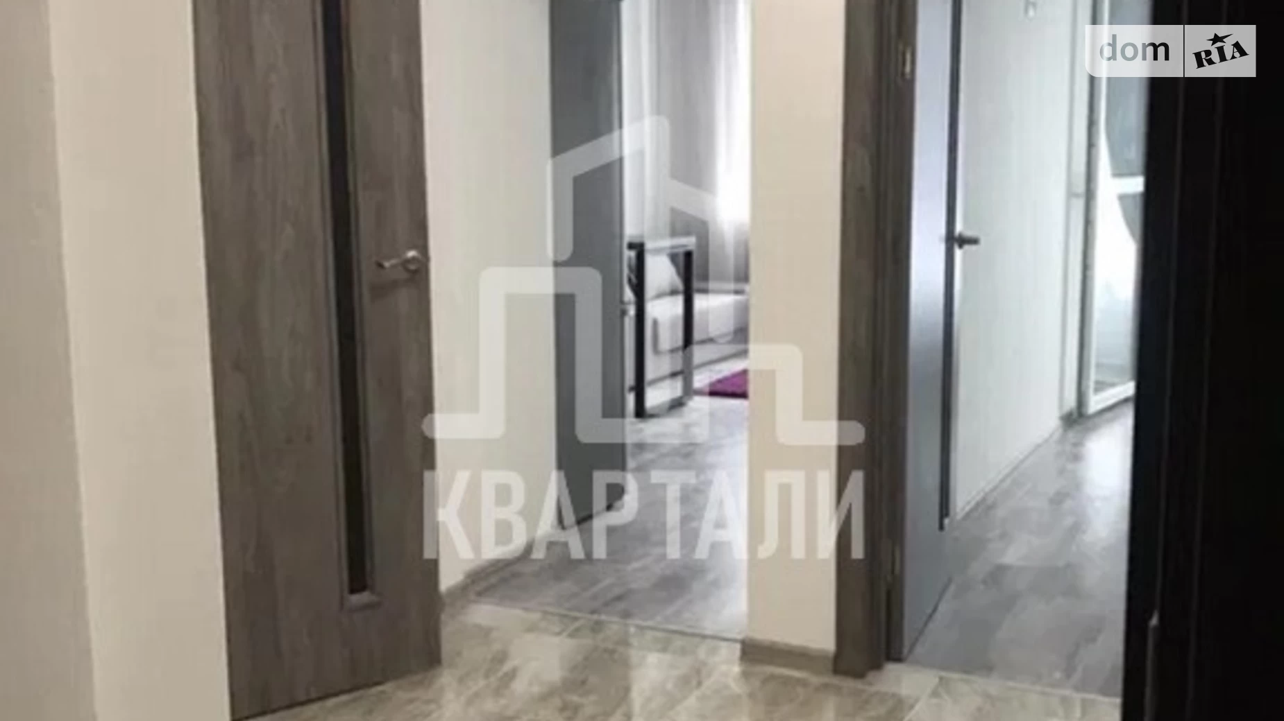 Продается 2-комнатная квартира 43 кв. м в Киеве, просп. Правды, 41