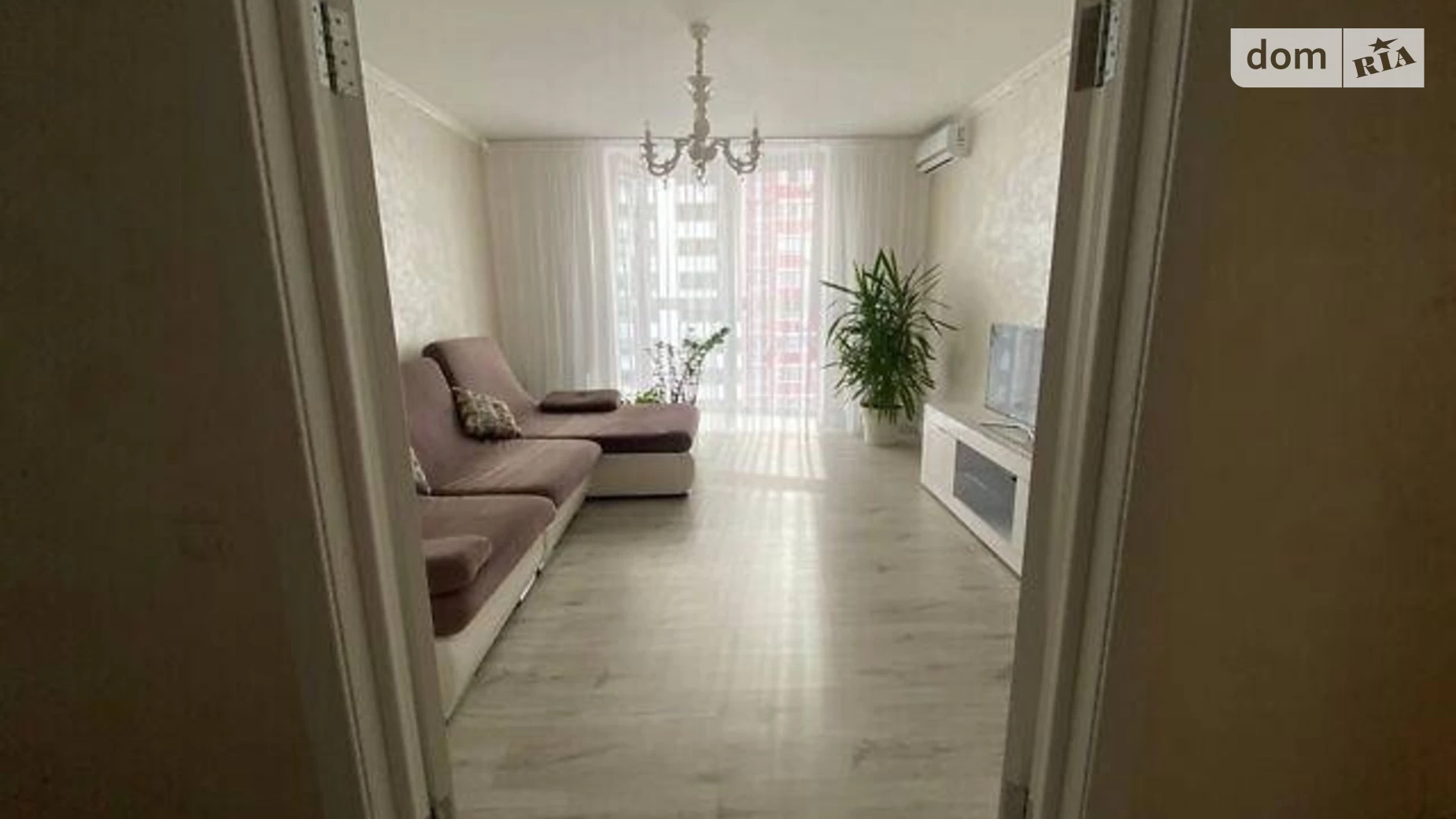 Продается 2-комнатная квартира 70 кв. м в Киеве, ул. Драгоманова, 2А - фото 3