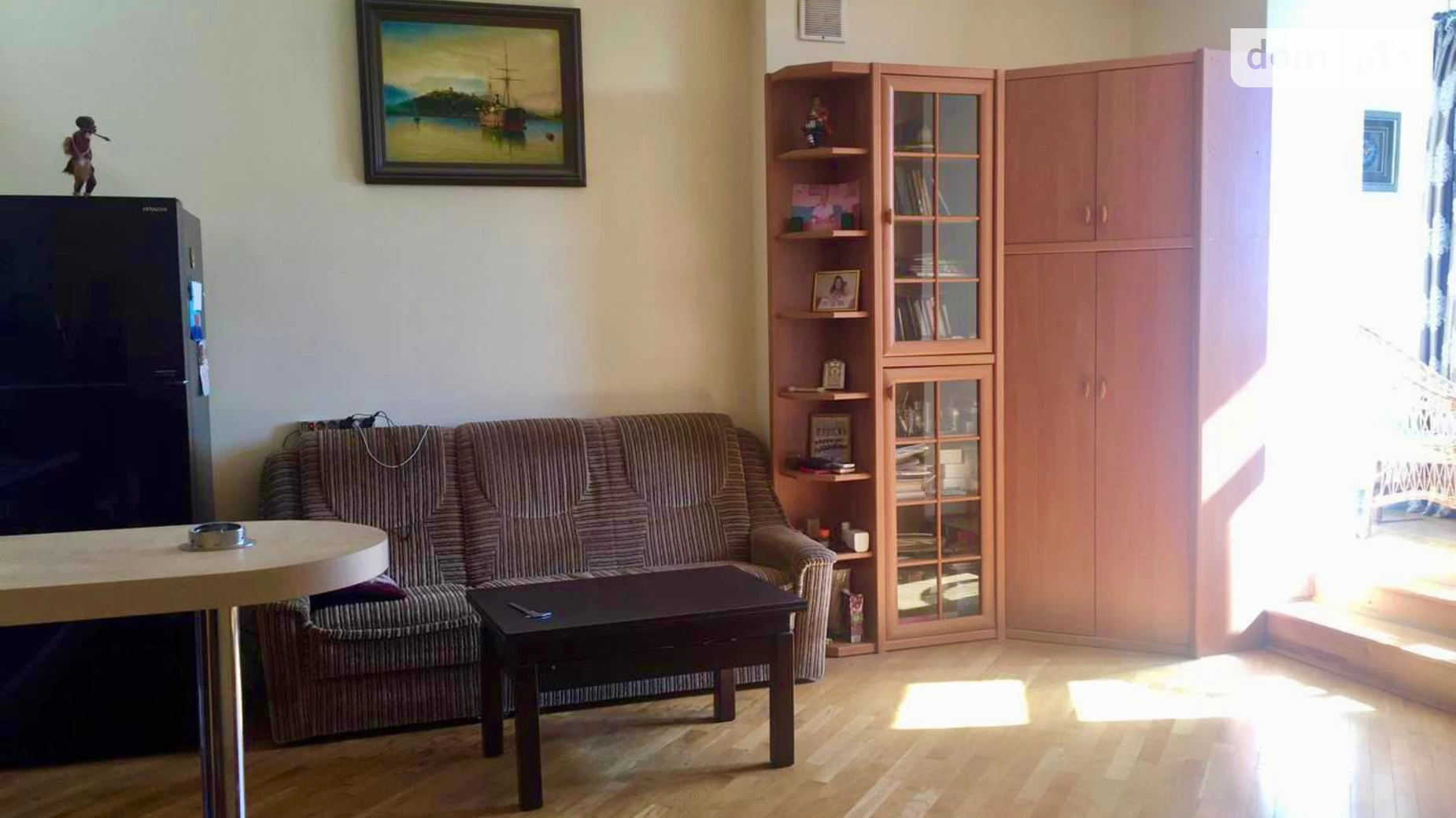 Продается 1-комнатная квартира 54 кв. м в Одессе