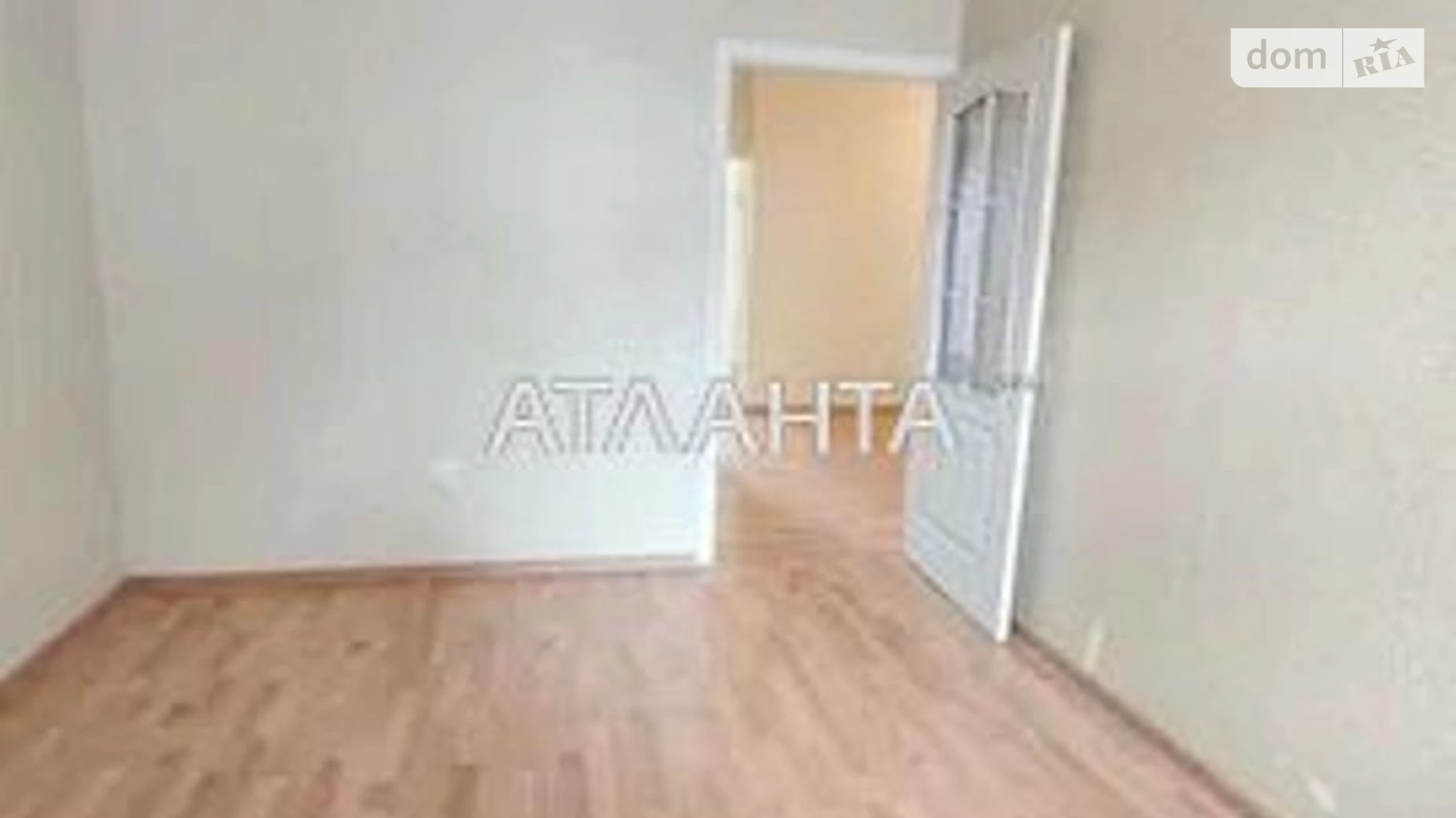 Продается 3-комнатная квартира 91 кв. м в Ильичовке, ул. Школьная, 35