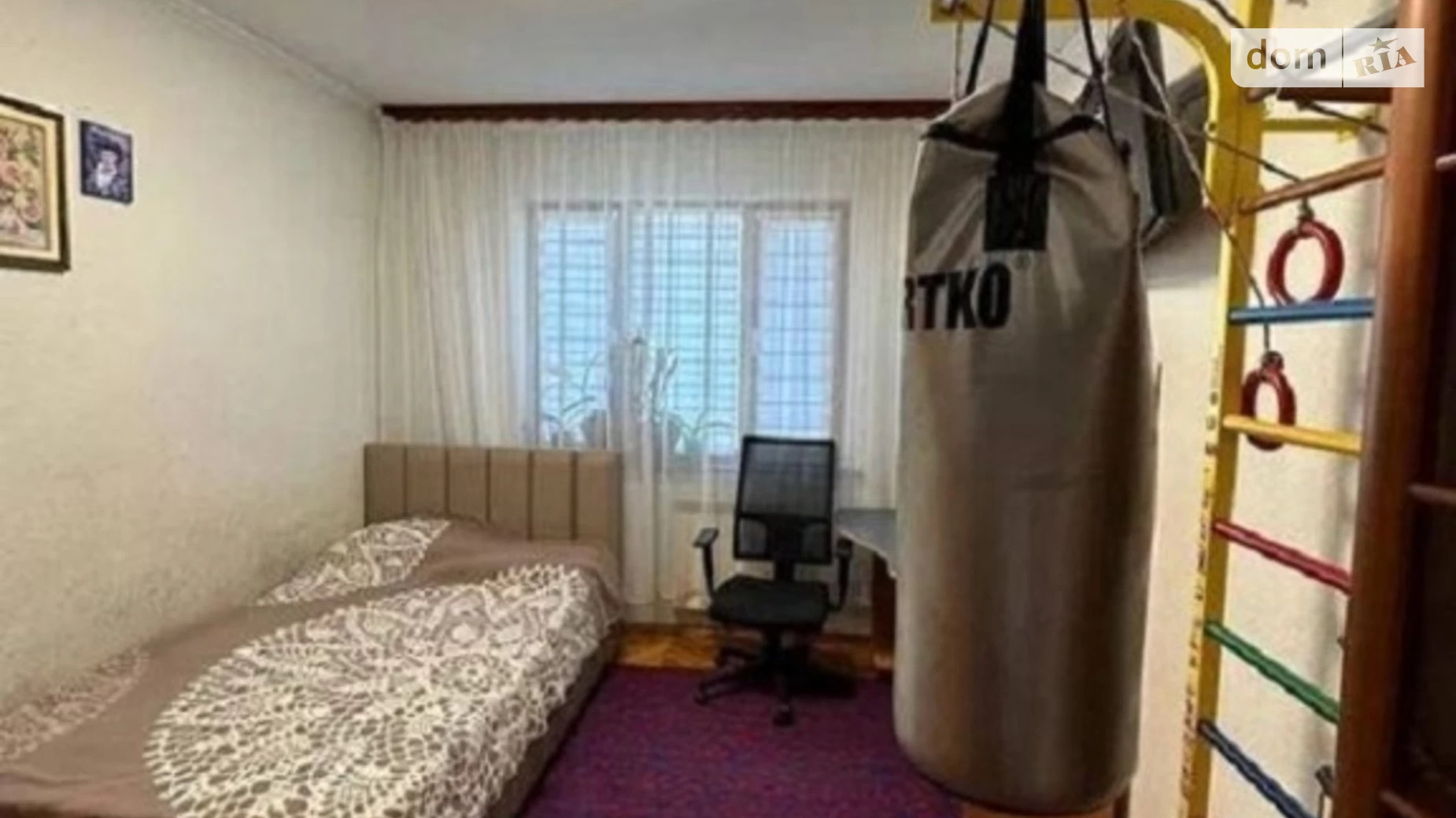 Продається 3-кімнатна квартира 72 кв. м у Києві, Харківське шосе, 168Г