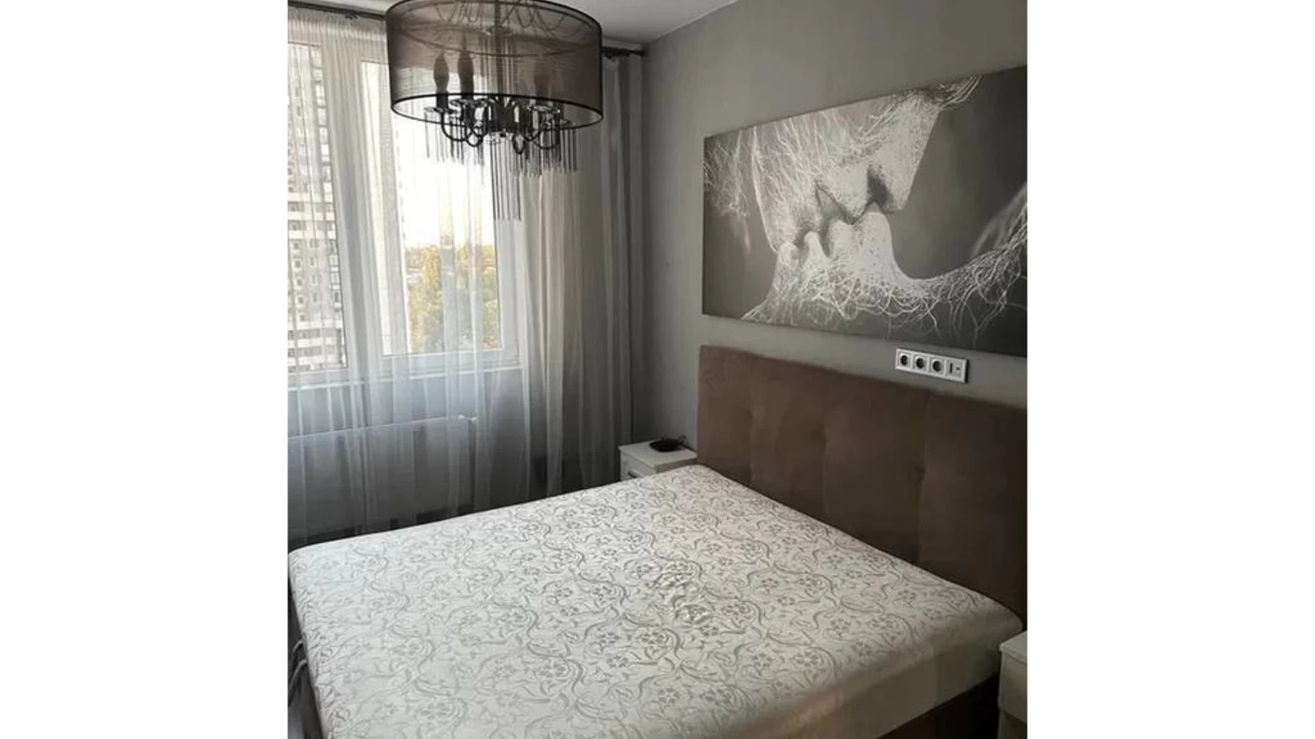 Продается 2-комнатная квартира 60 кв. м в Одессе, ул. Люстдорфская дорога