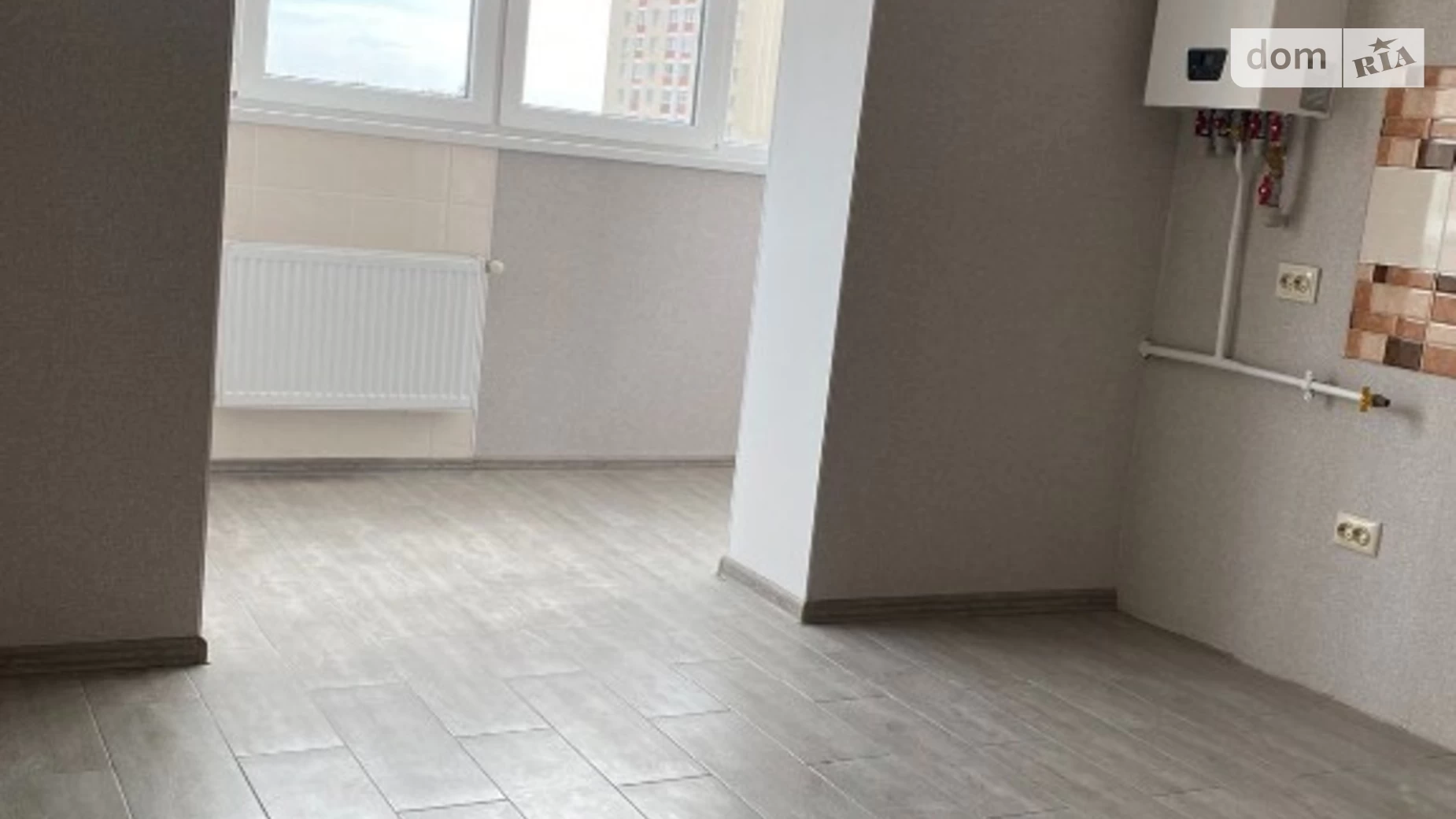 Продается 2-комнатная квартира 67 кв. м в Хмельницком, ул. Кармелюка