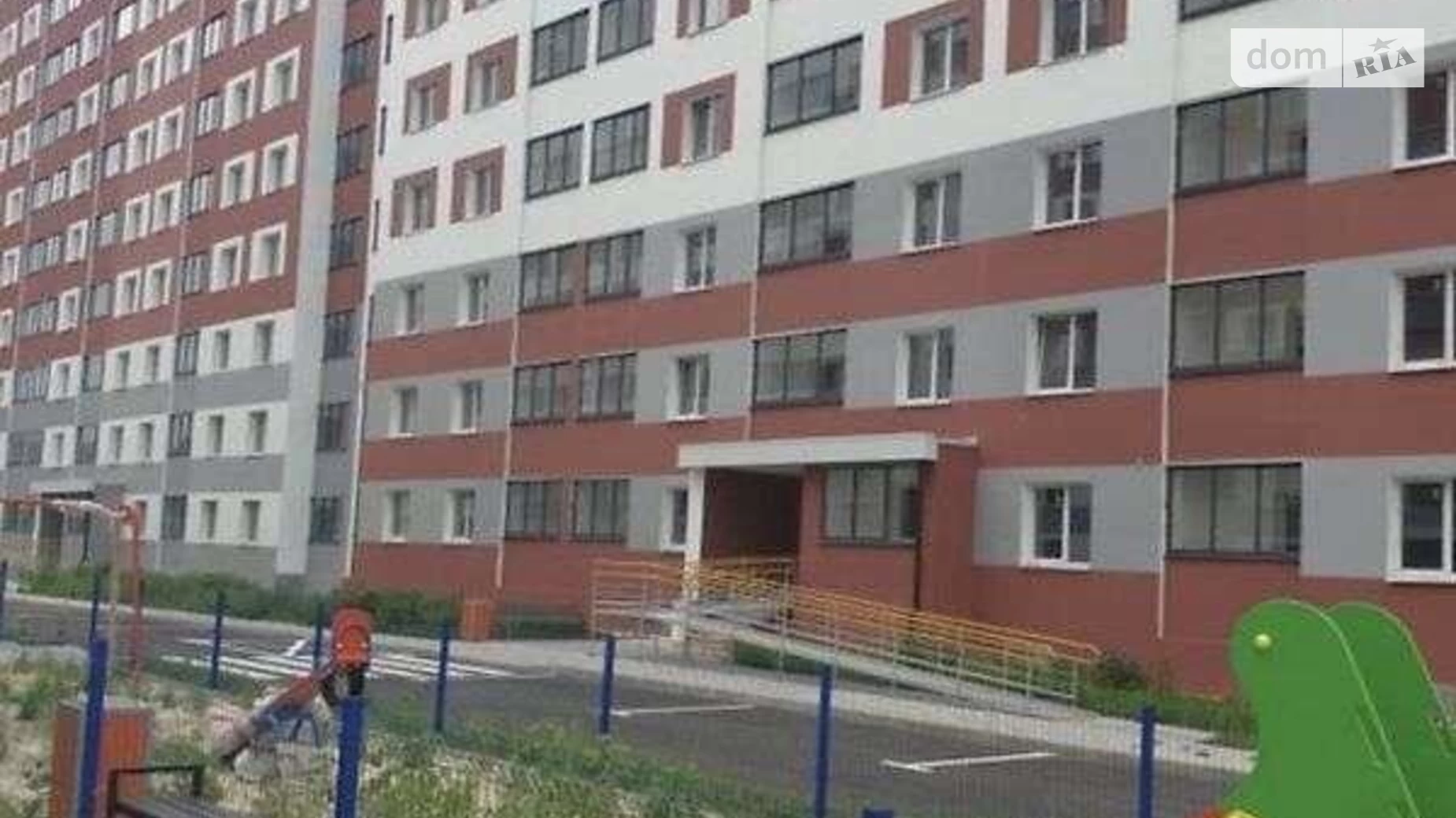 Продается 1-комнатная квартира 37 кв. м в Харькове, ул. Борткевича, 5Б