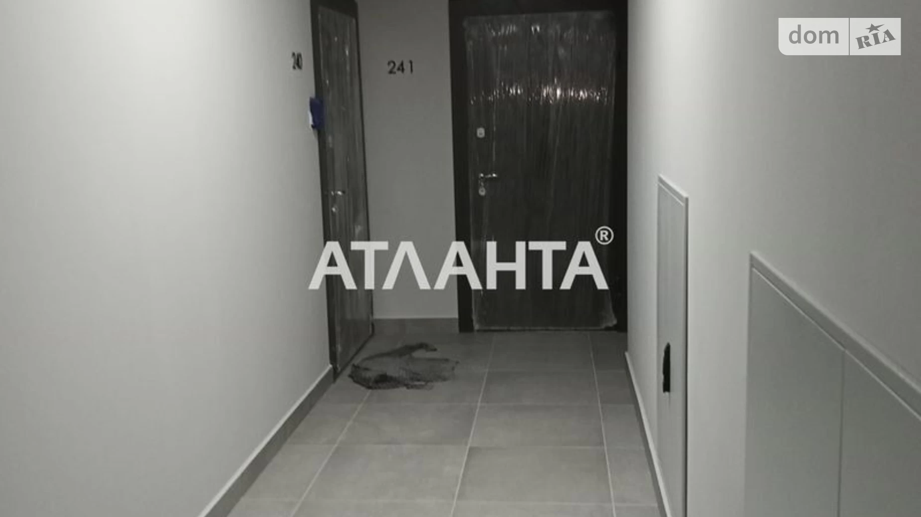 Продается 1-комнатная квартира 40.6 кв. м в Одессе, ул. Прохоровская