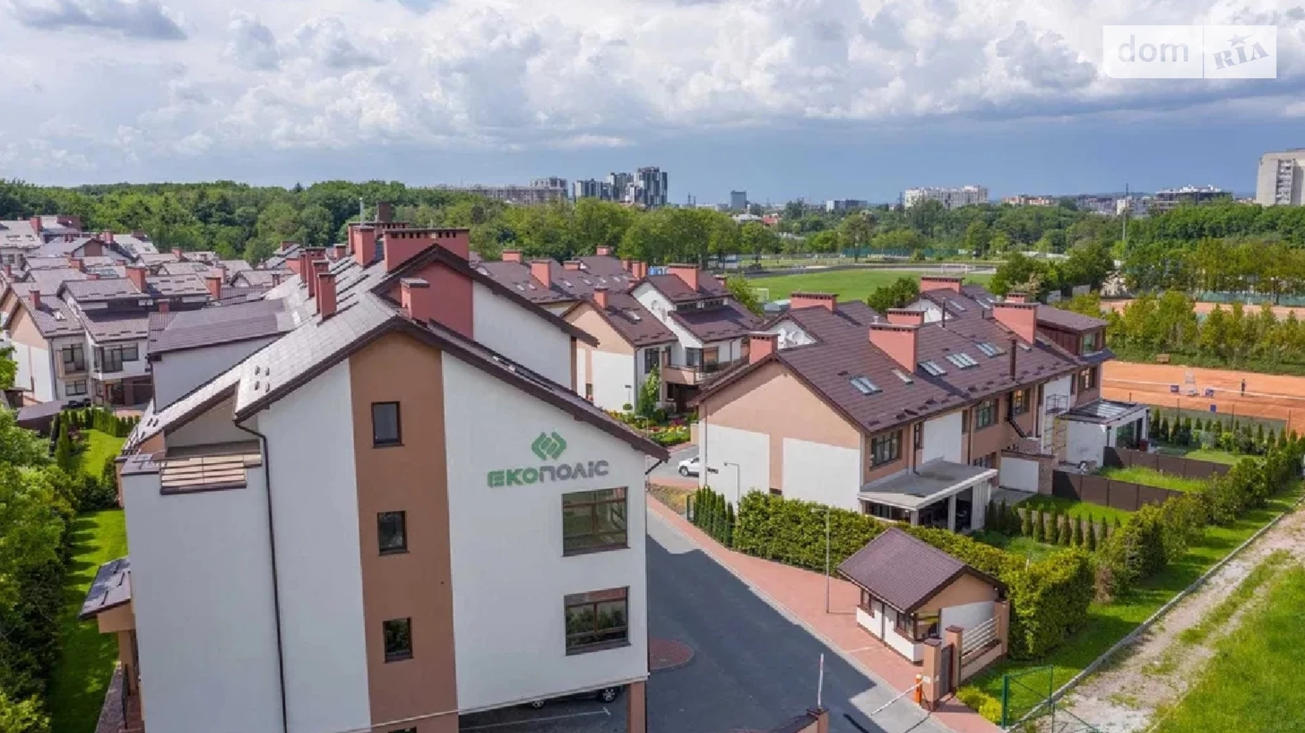Продается 3-комнатная квартира 95.6 кв. м в Львове, ул. Владимира Янева, 3 - фото 3