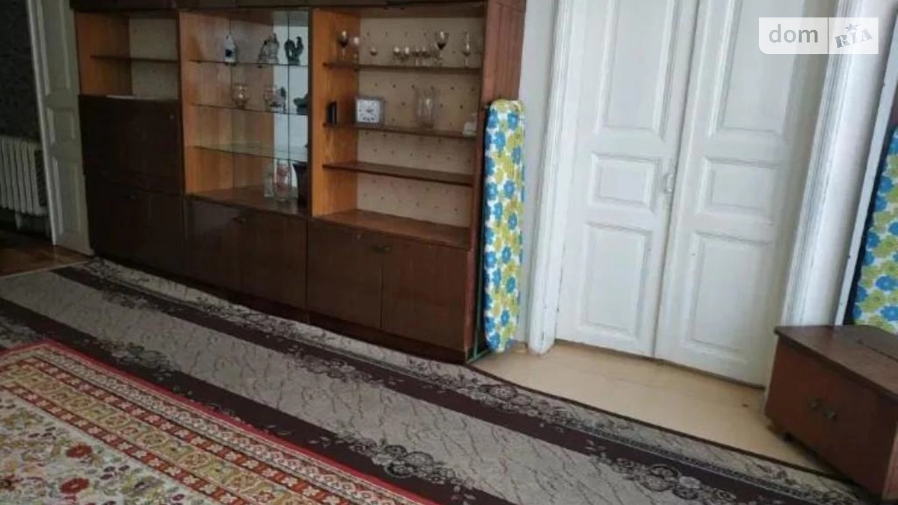 Продается 2-комнатная квартира 45 кв. м в Одессе, ул. Генерала Ватутина, 13