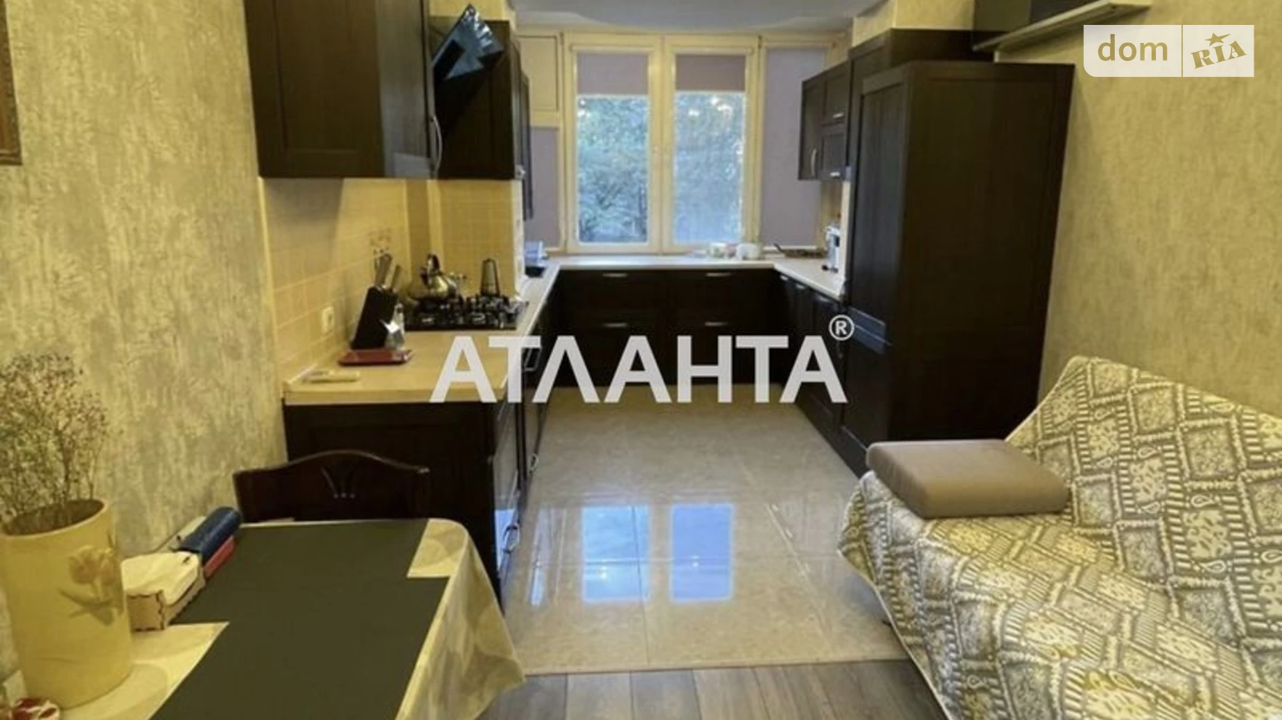 Продается 1-комнатная квартира 55 кв. м в Одессе, ул. Академика Королева, 50А