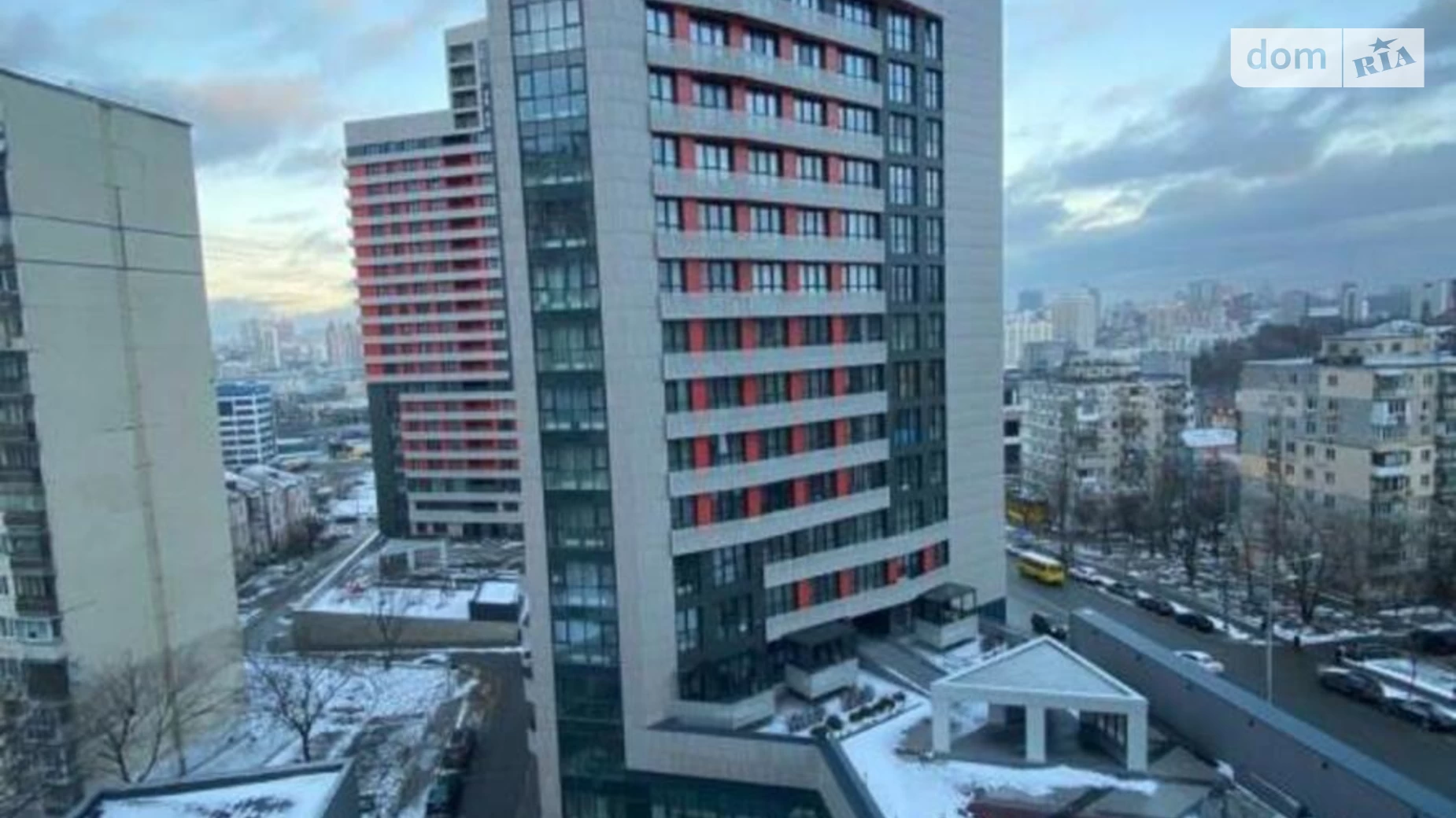 Продается 3-комнатная квартира 78 кв. м в Киеве, ул. Митрополита Василия Липковского(Урицкого), 16Б