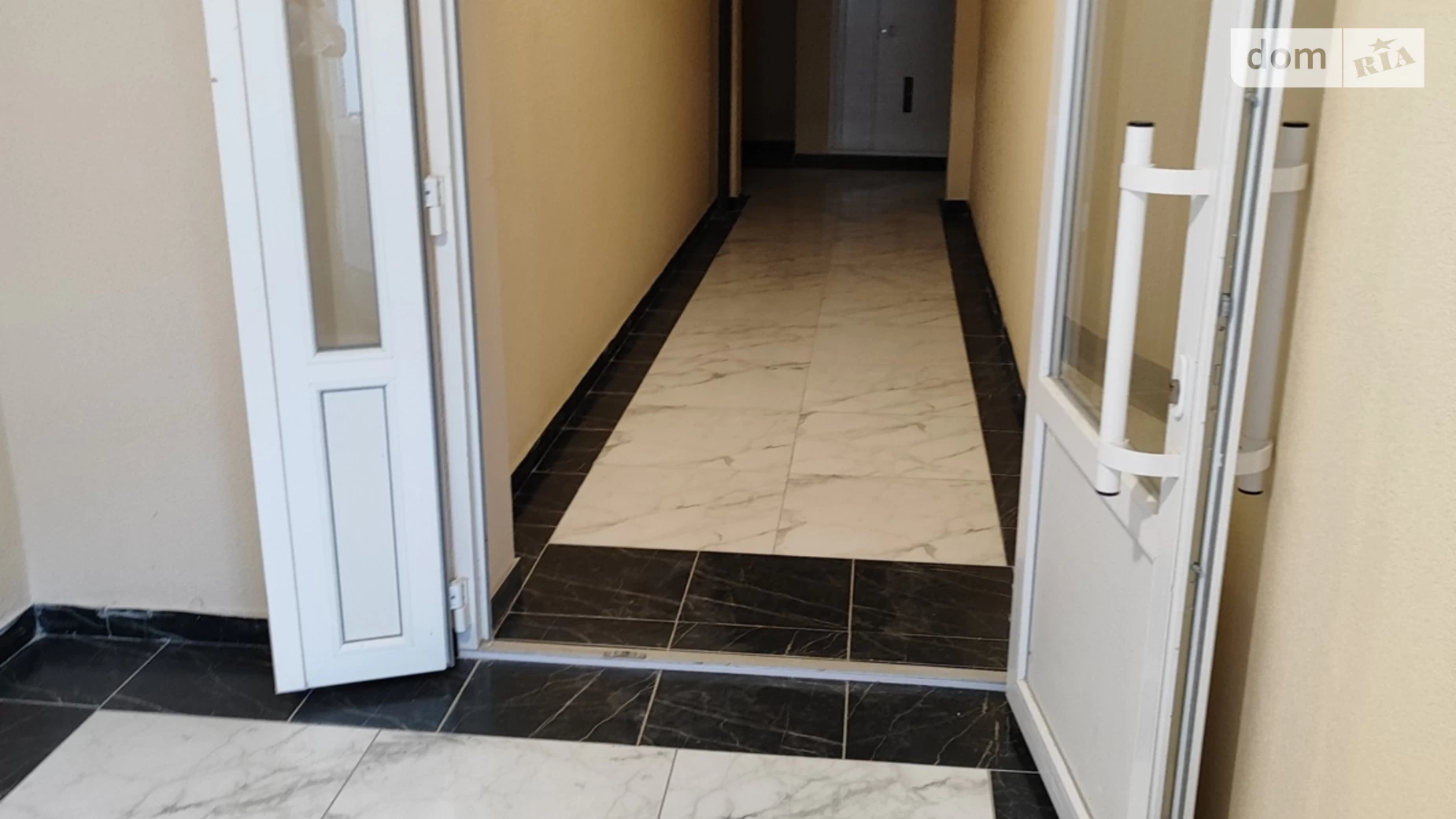 Продається 2-кімнатна квартира 68 кв. м у Ірпені, вул. Літературна(Чехова), 27/2 - фото 4