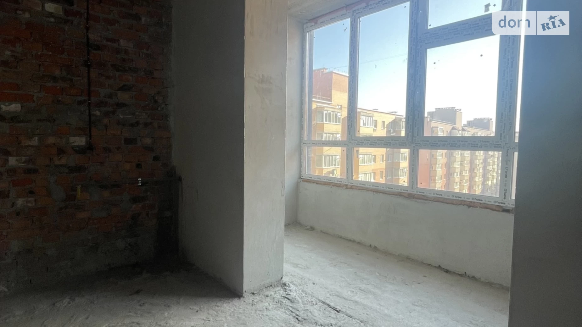 Продается 1-комнатная квартира 55 кв. м в Хмельницком, Старокостянтиновское шоссе