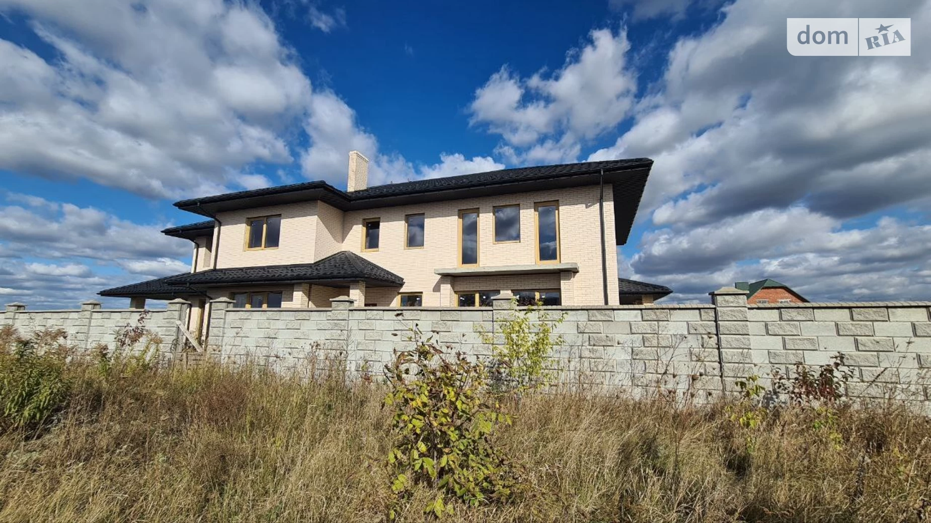 Продається будинок 2 поверховий 270 кв. м з каміном, цена: 180000 $ - фото 3