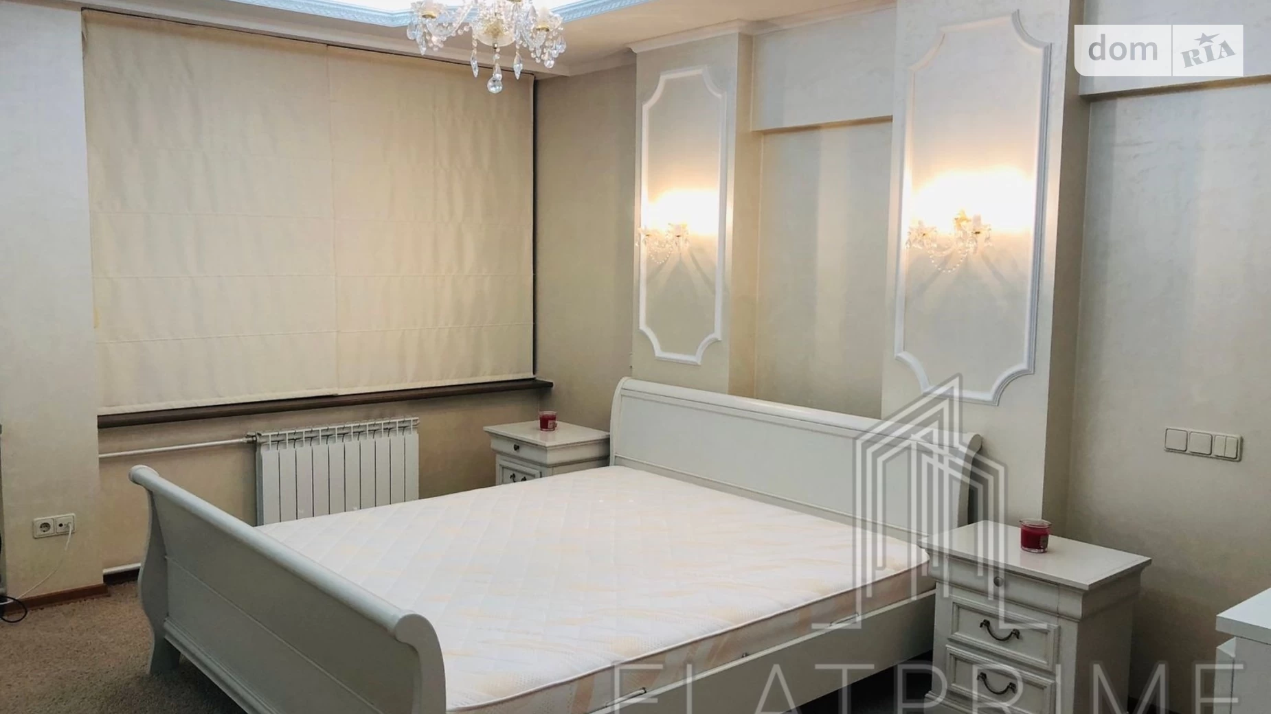 Продается 3-комнатная квартира 100 кв. м в Киеве, ул. Богдана Хмельницкого, 39