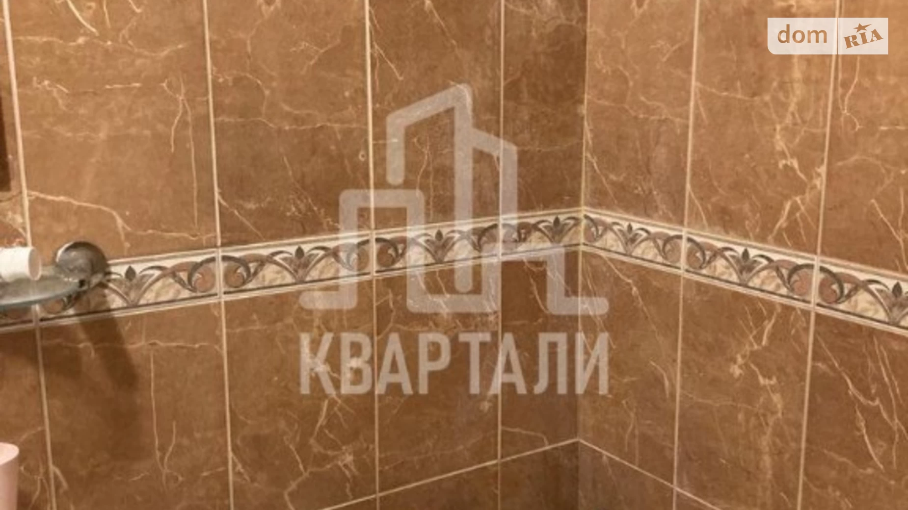 Продается 3-комнатная квартира 63 кв. м в Киеве, ул. Большая Васильковская, 131