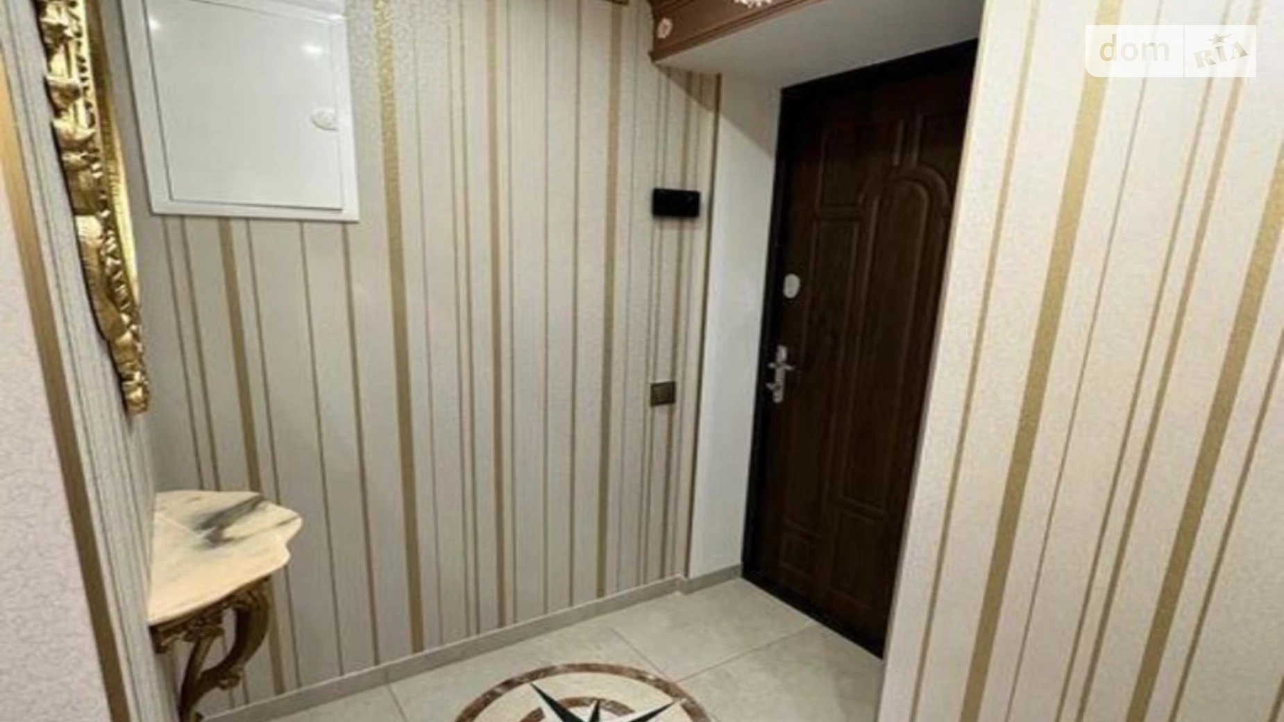 Продается 1-комнатная квартира 43 кв. м в Киеве, ул. Маккейна Джона, 43 - фото 5