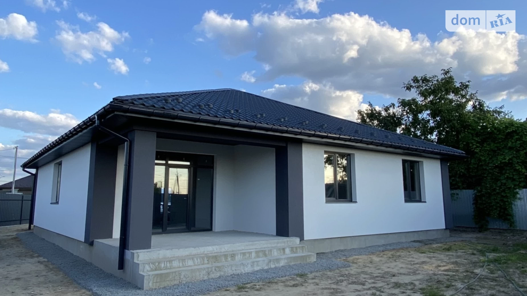 Продается одноэтажный дом 127 кв. м с садом, цена: 115000 $ - фото 3