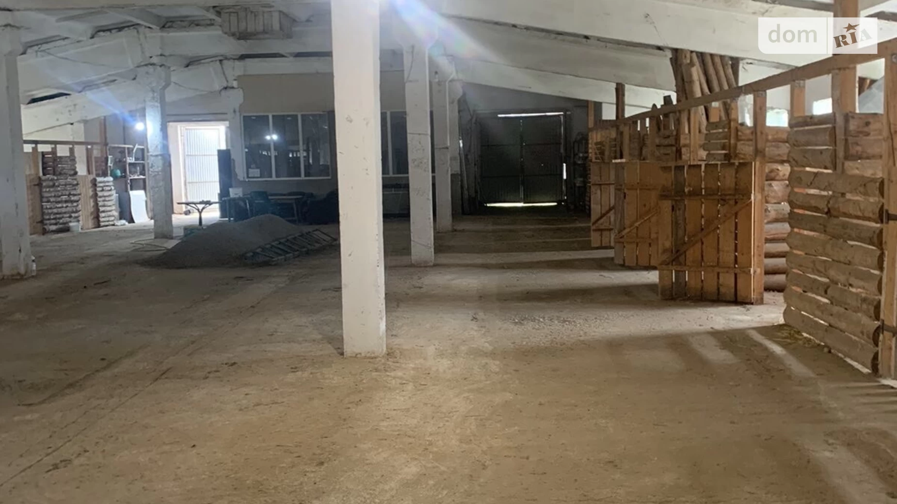 Продається приміщення вільного призначення 1080 кв. м в 1-поверховій будівлі, цена: 2484000 грн - фото 4