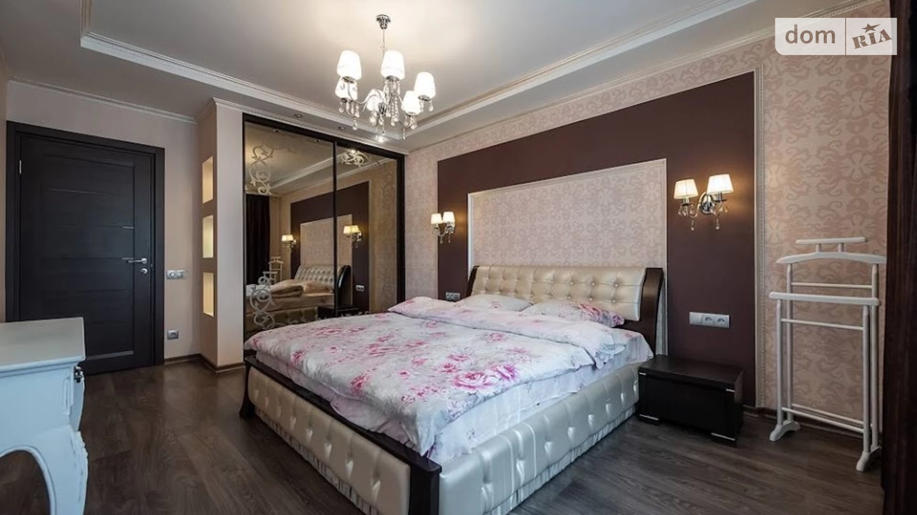 Продается 2-комнатная квартира 70 кв. м в Киеве, ул. Анны Ахматовой, 28 - фото 3