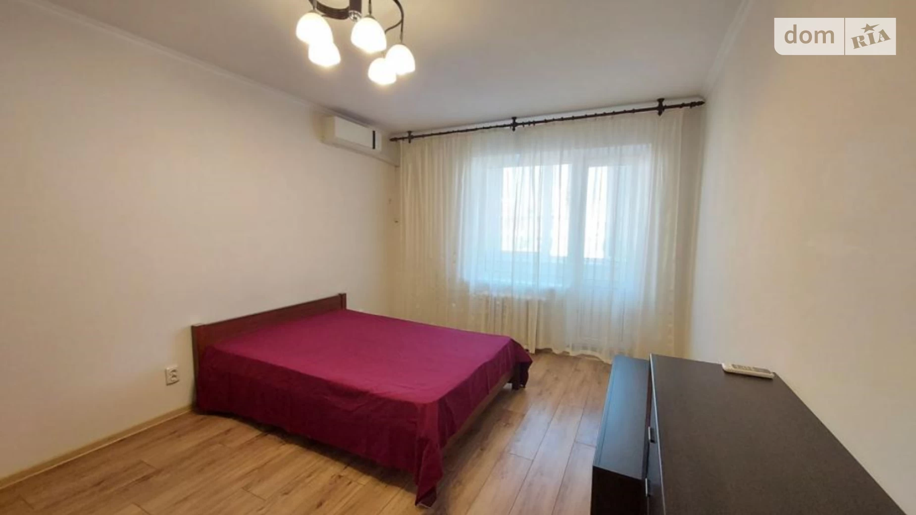Продается 1-комнатная квартира 36 кв. м в Киеве, ул. Приозерная, 12А - фото 2