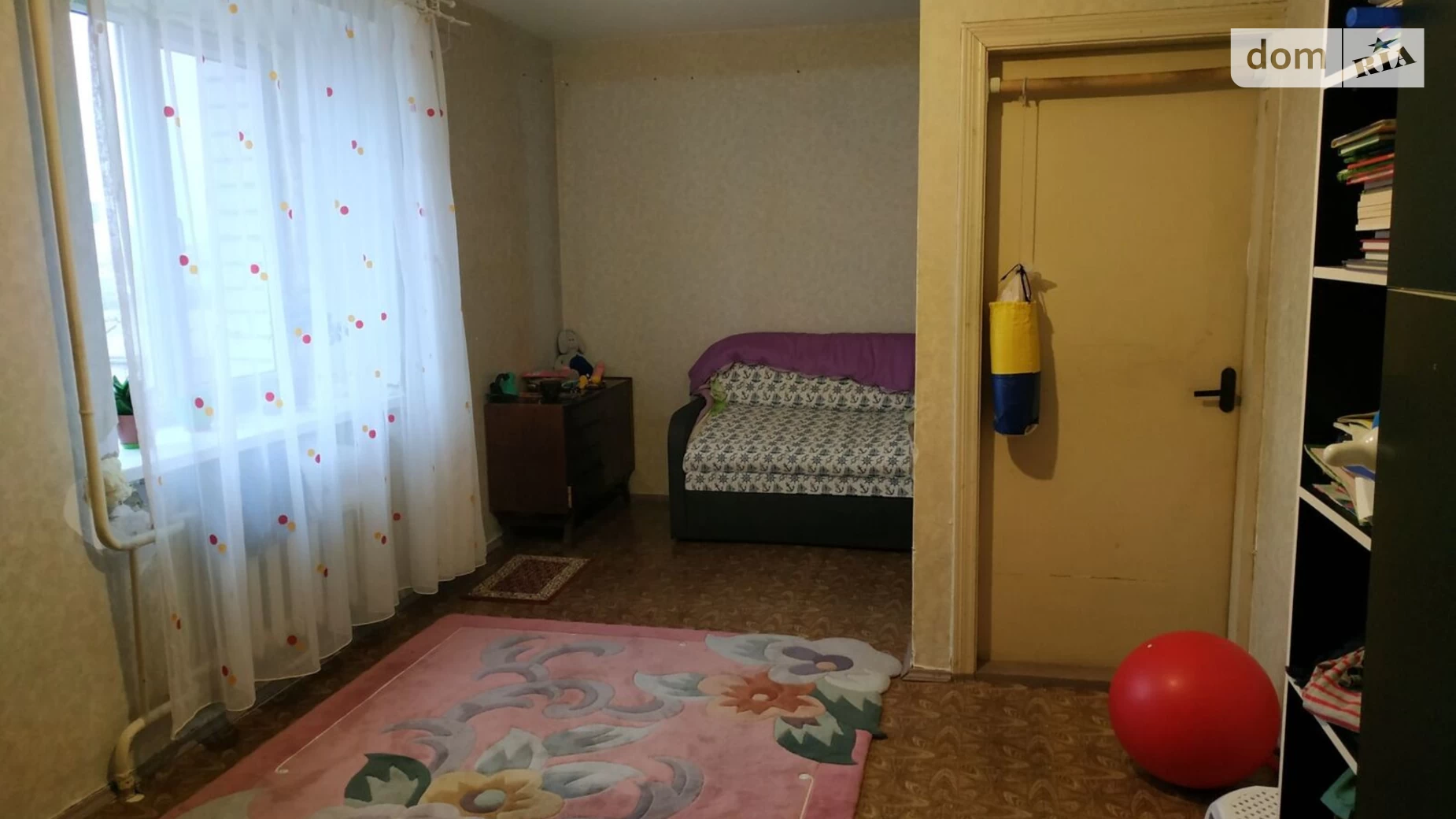 Продается 3-комнатная квартира 82 кв. м в Броварах, ул. Сергея Москаленко, 8А