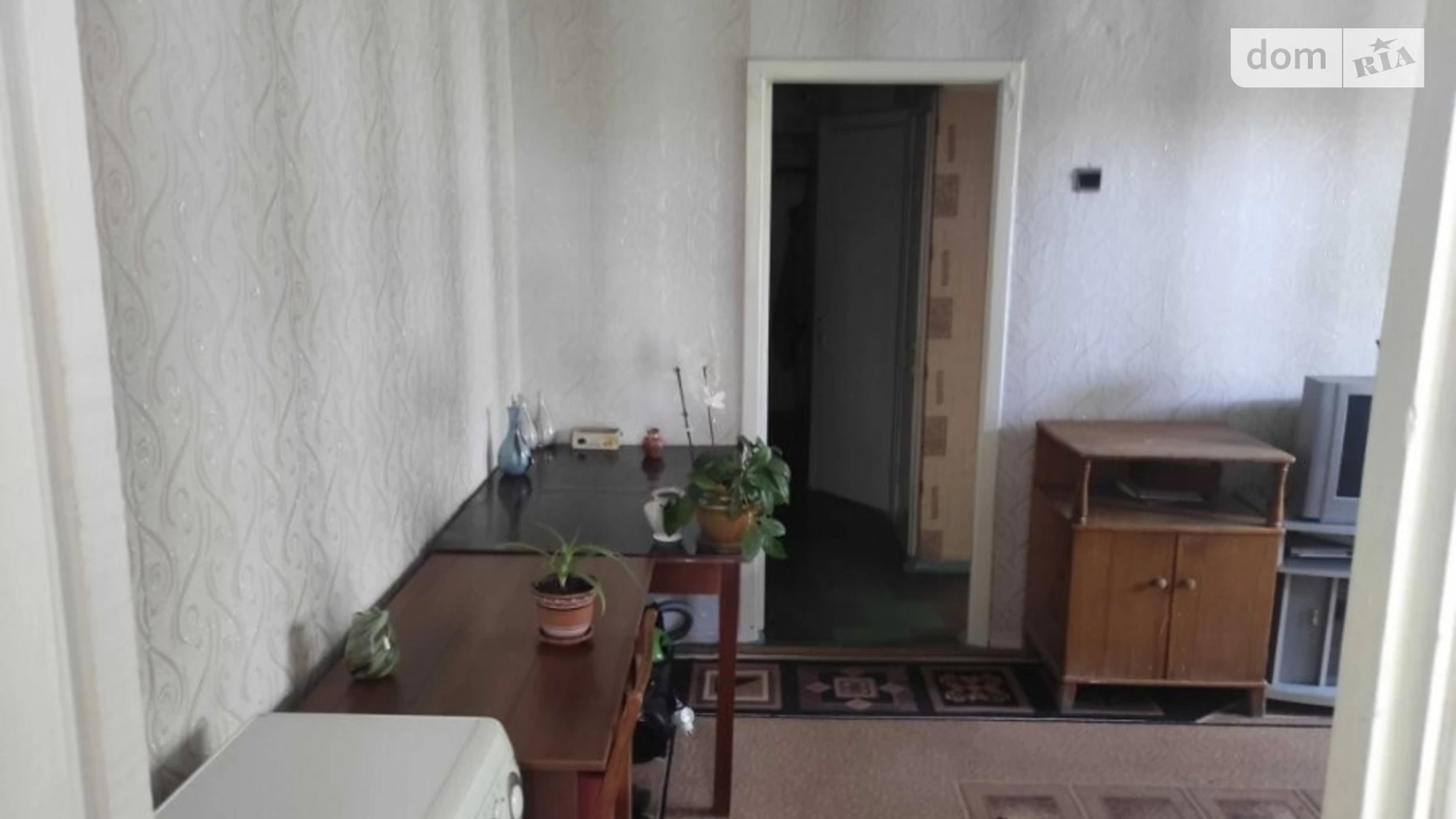3-комнатная квартира 47 кв. м в Запорожье
