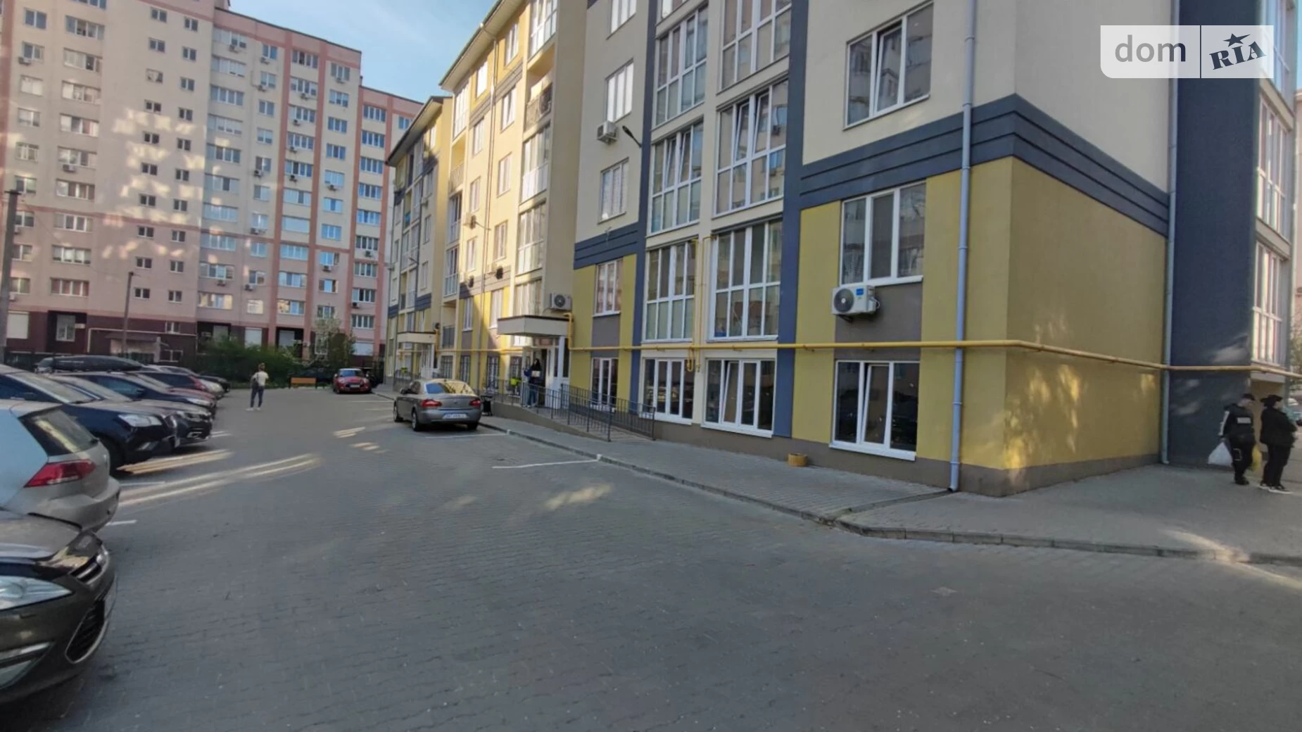 Продается 1-комнатная квартира 34 кв. м в Киеве, ул. Николая Амосова, 12 - фото 2